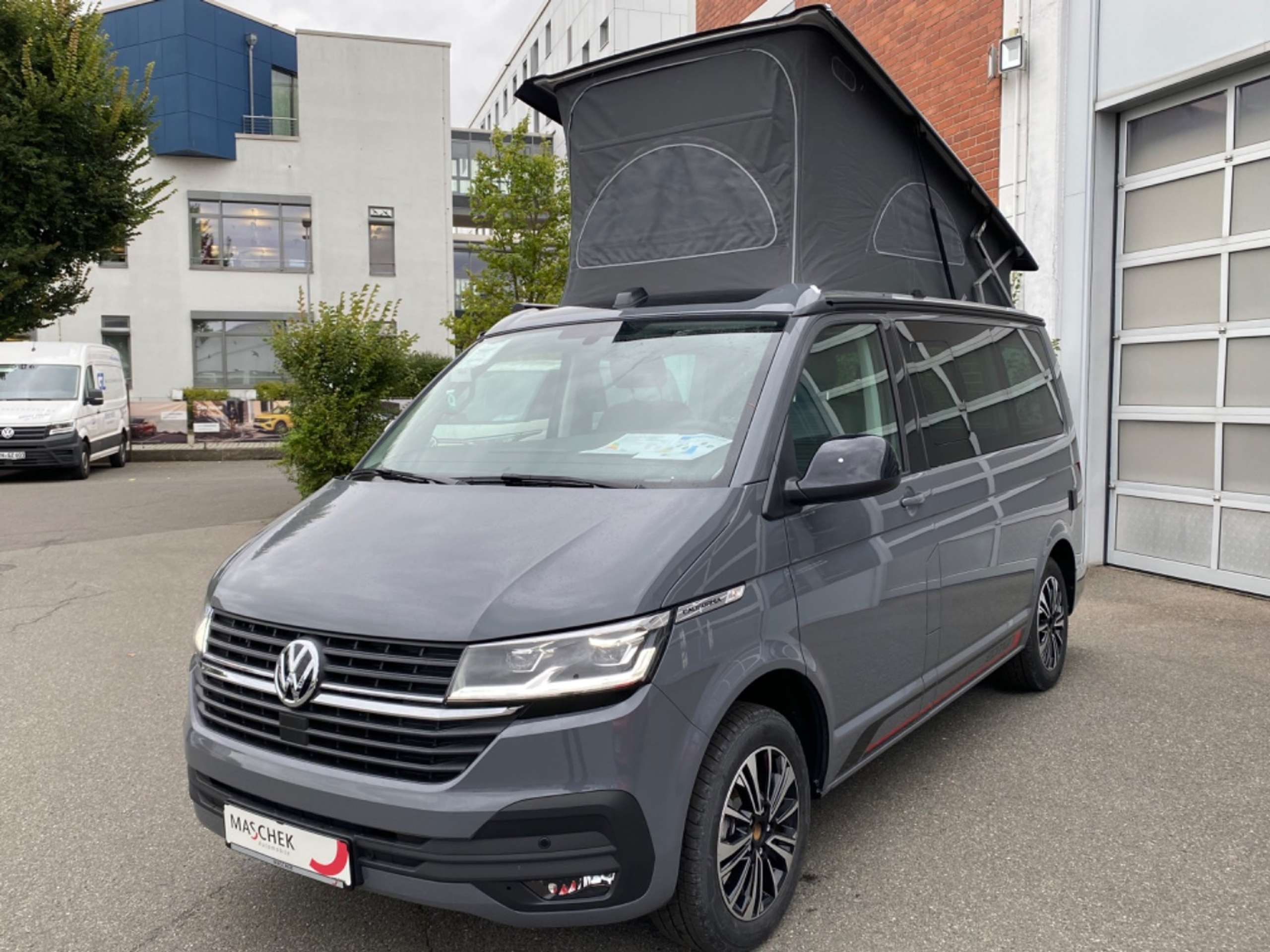 Volkswagen - T6.1 California