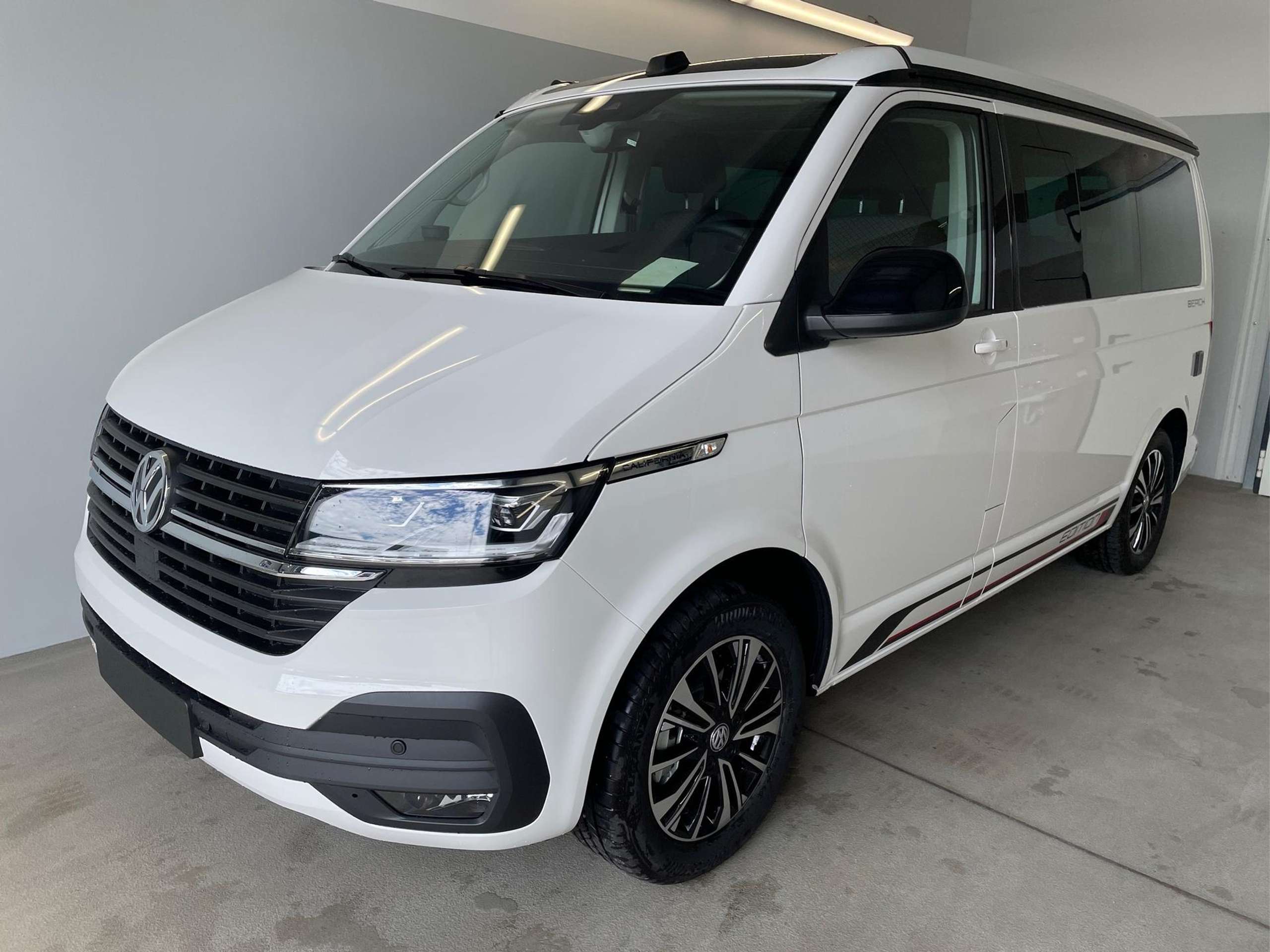 Volkswagen T6.1 California 2023