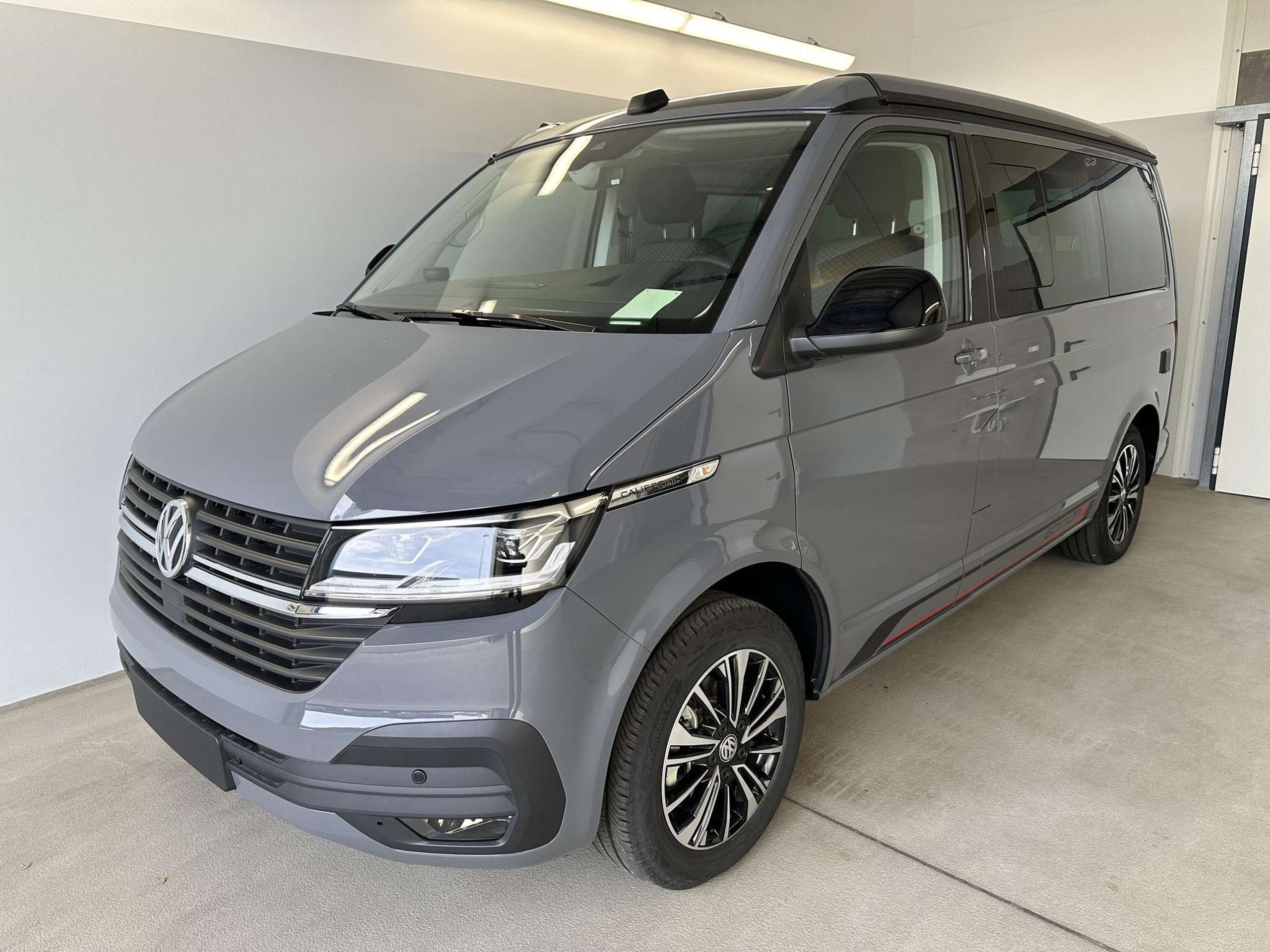 Volkswagen T6.1 California 2023