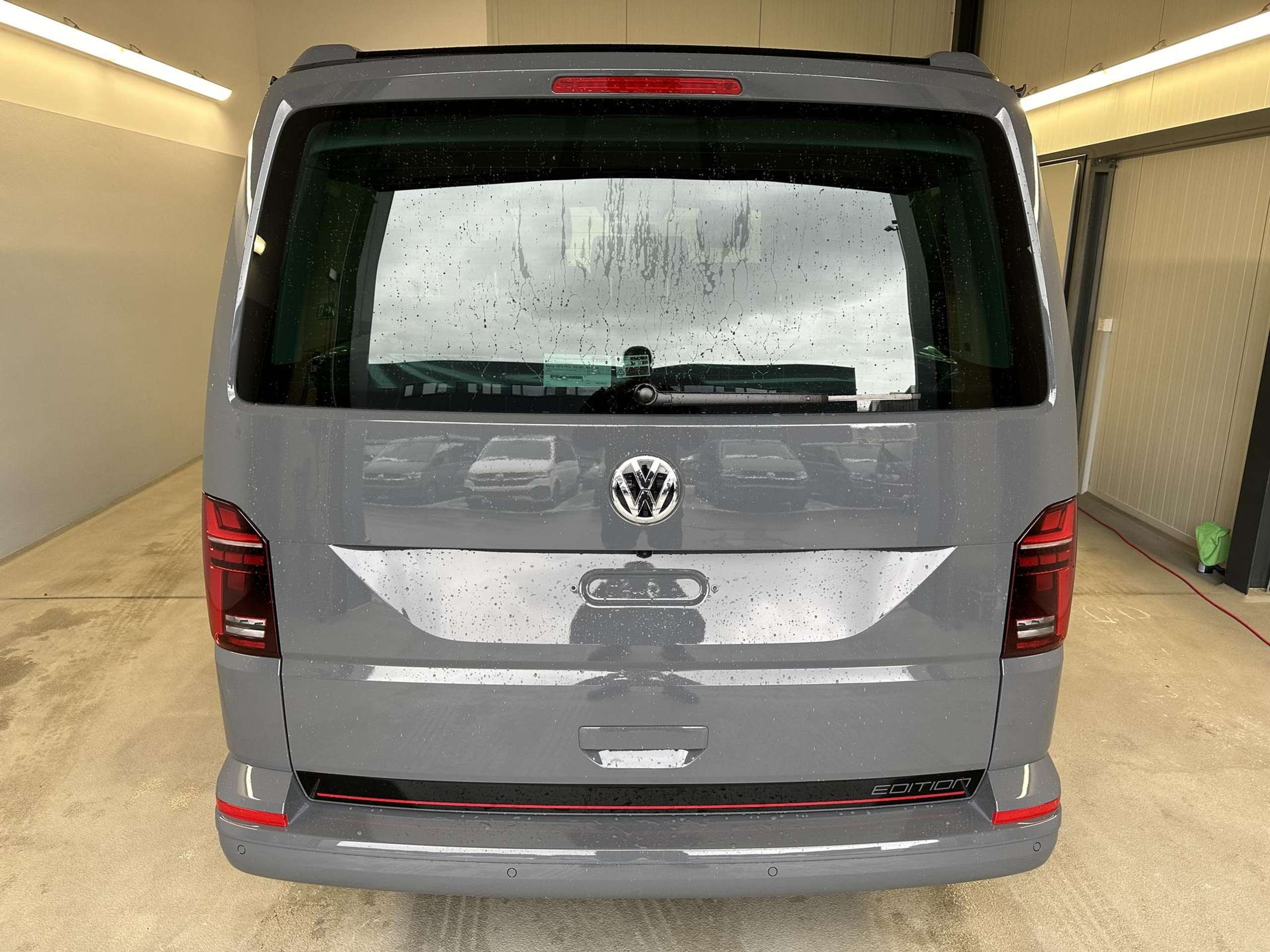 Volkswagen - T6.1 California