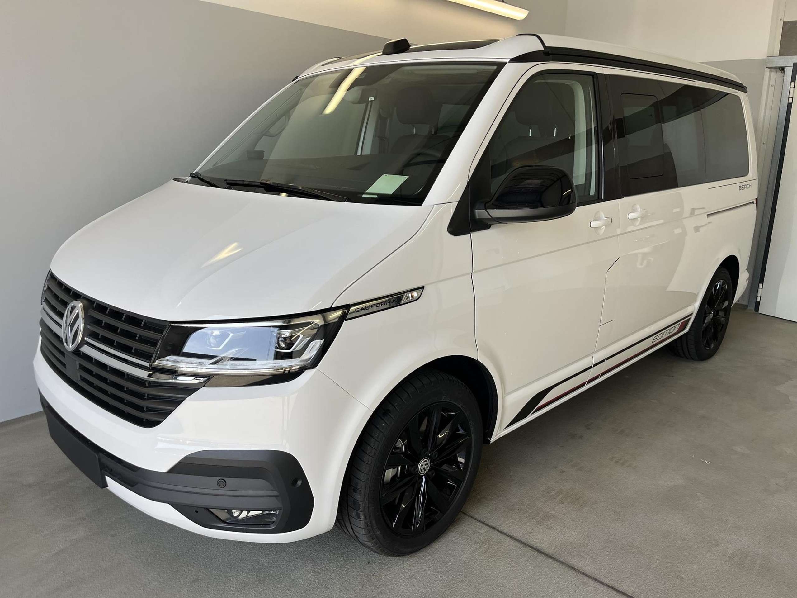 Volkswagen T6.1 California 2023