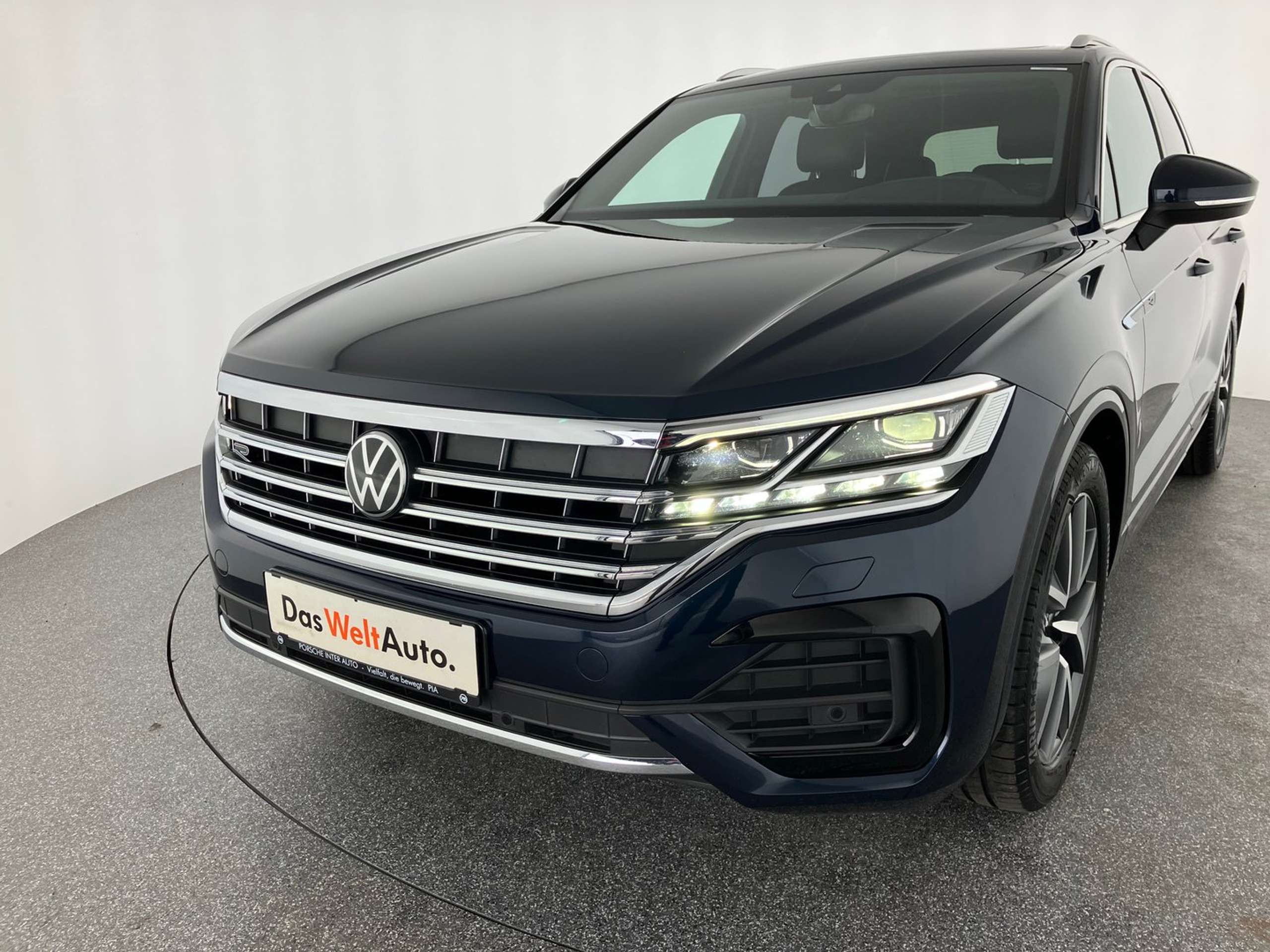 Volkswagen - Touareg