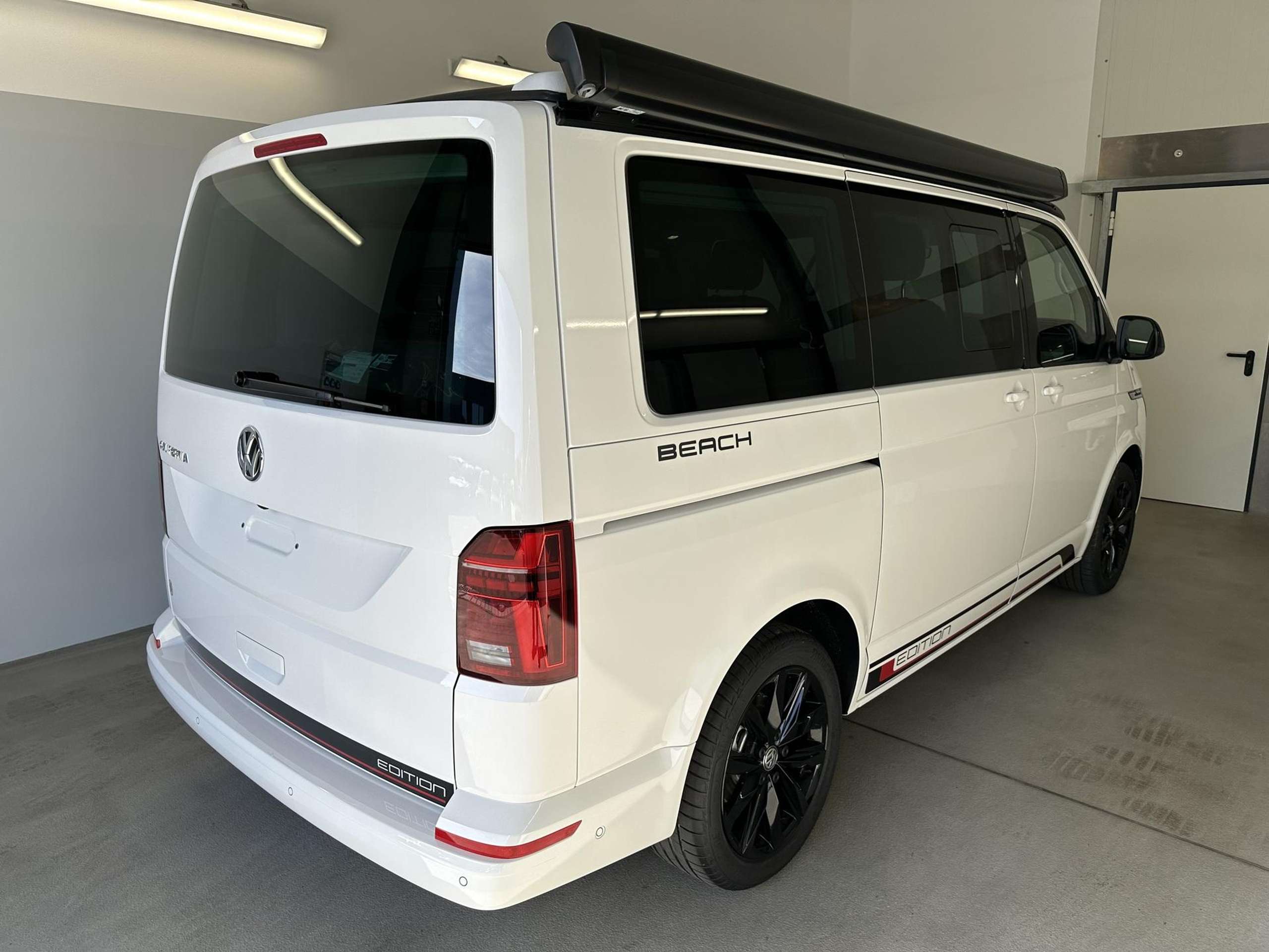 Volkswagen - T6.1 California