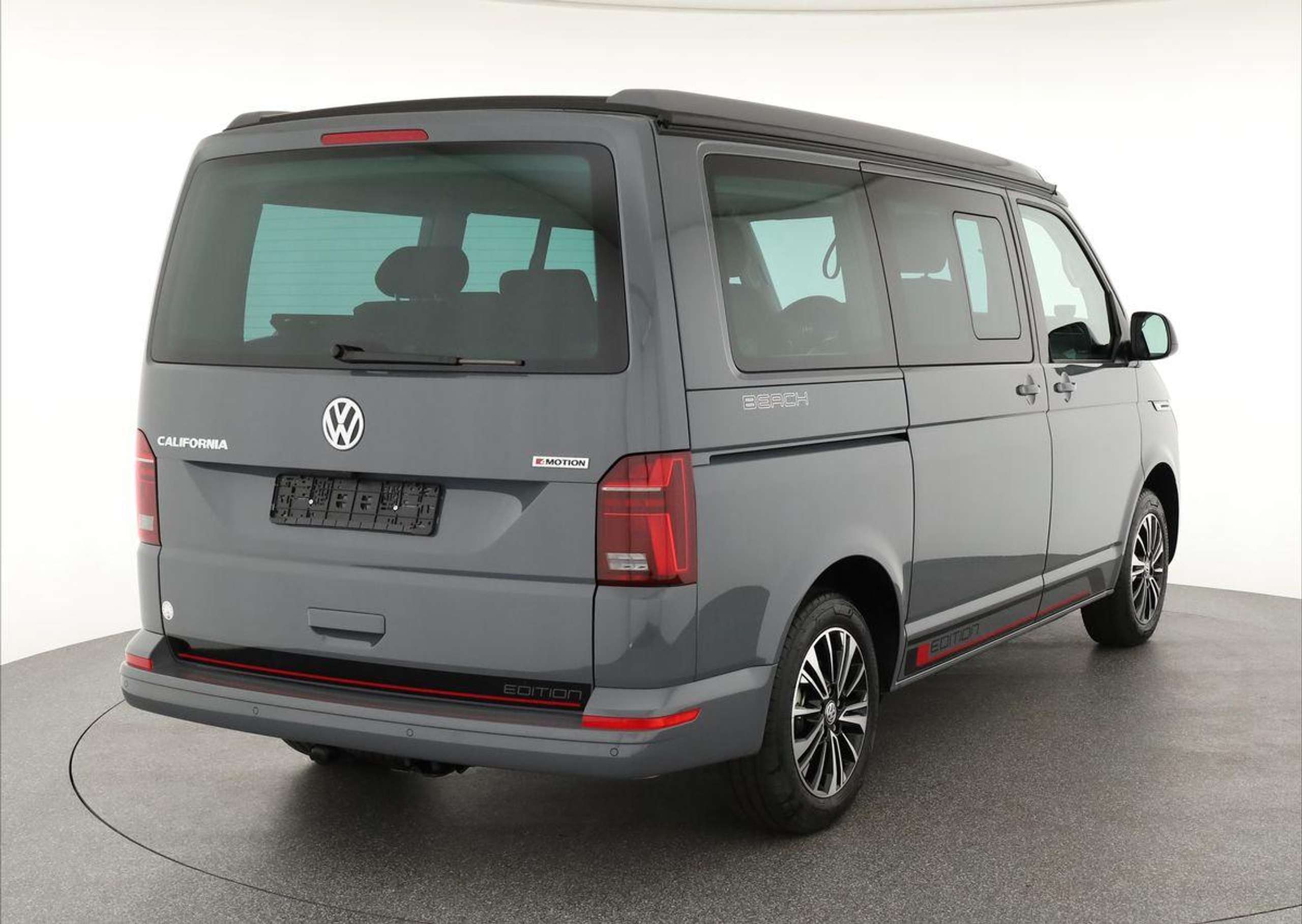 Volkswagen - T6.1 California