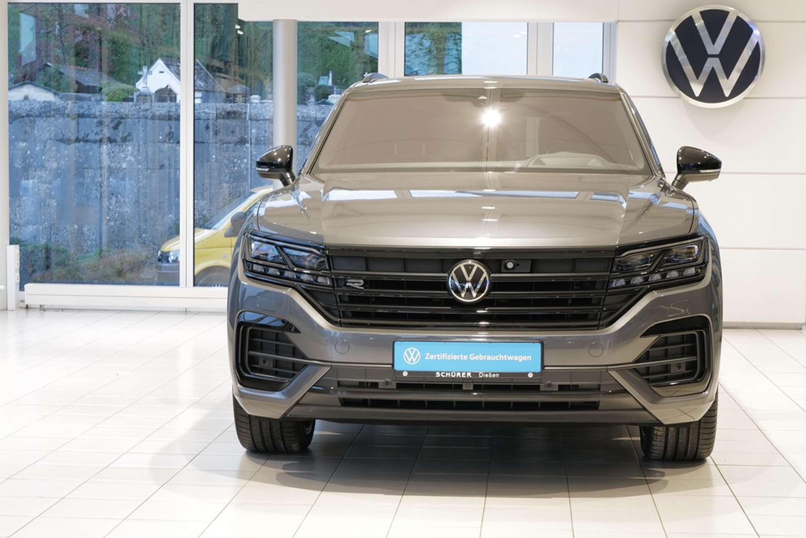 Volkswagen - Touareg