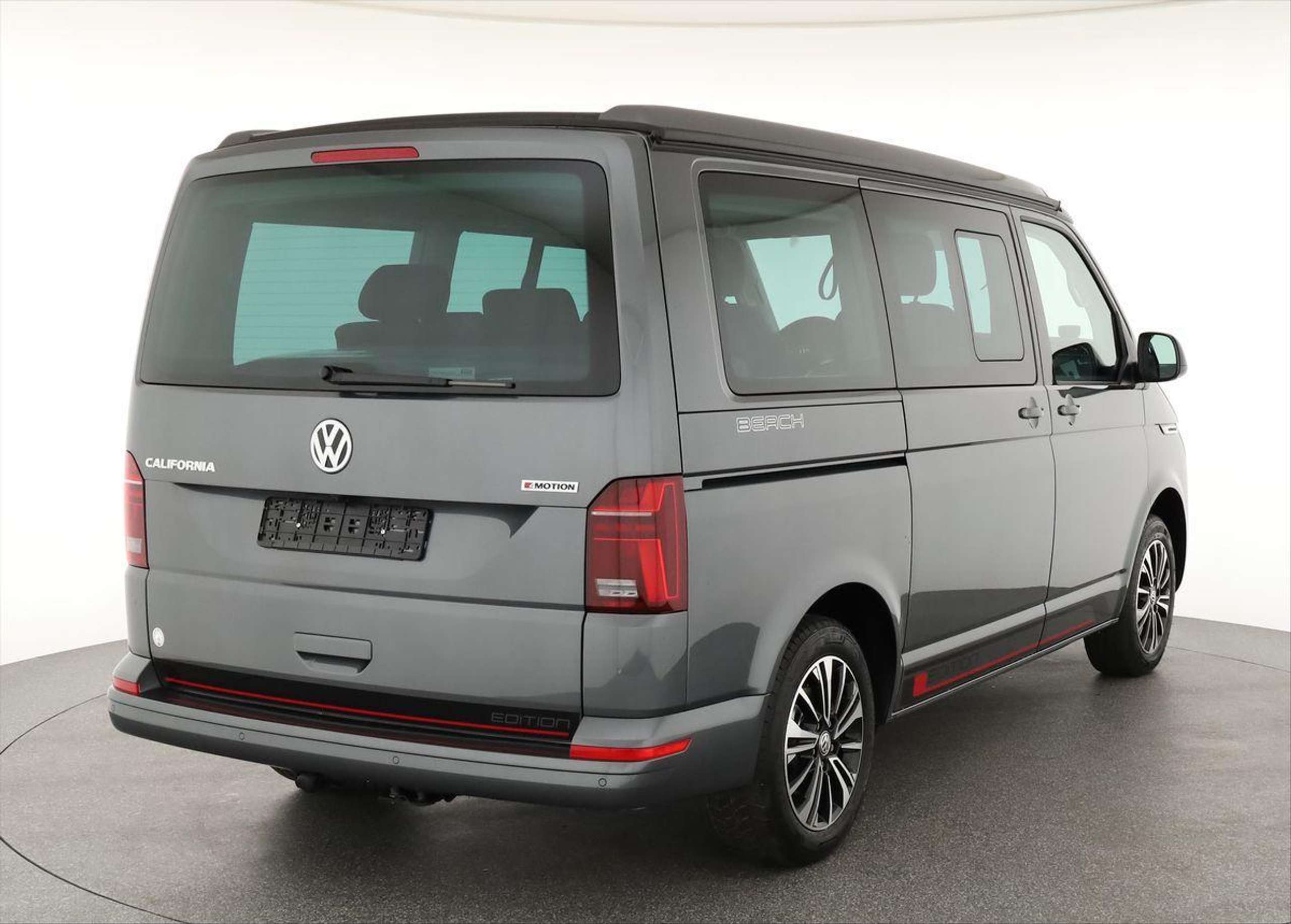 Volkswagen - T6.1 California