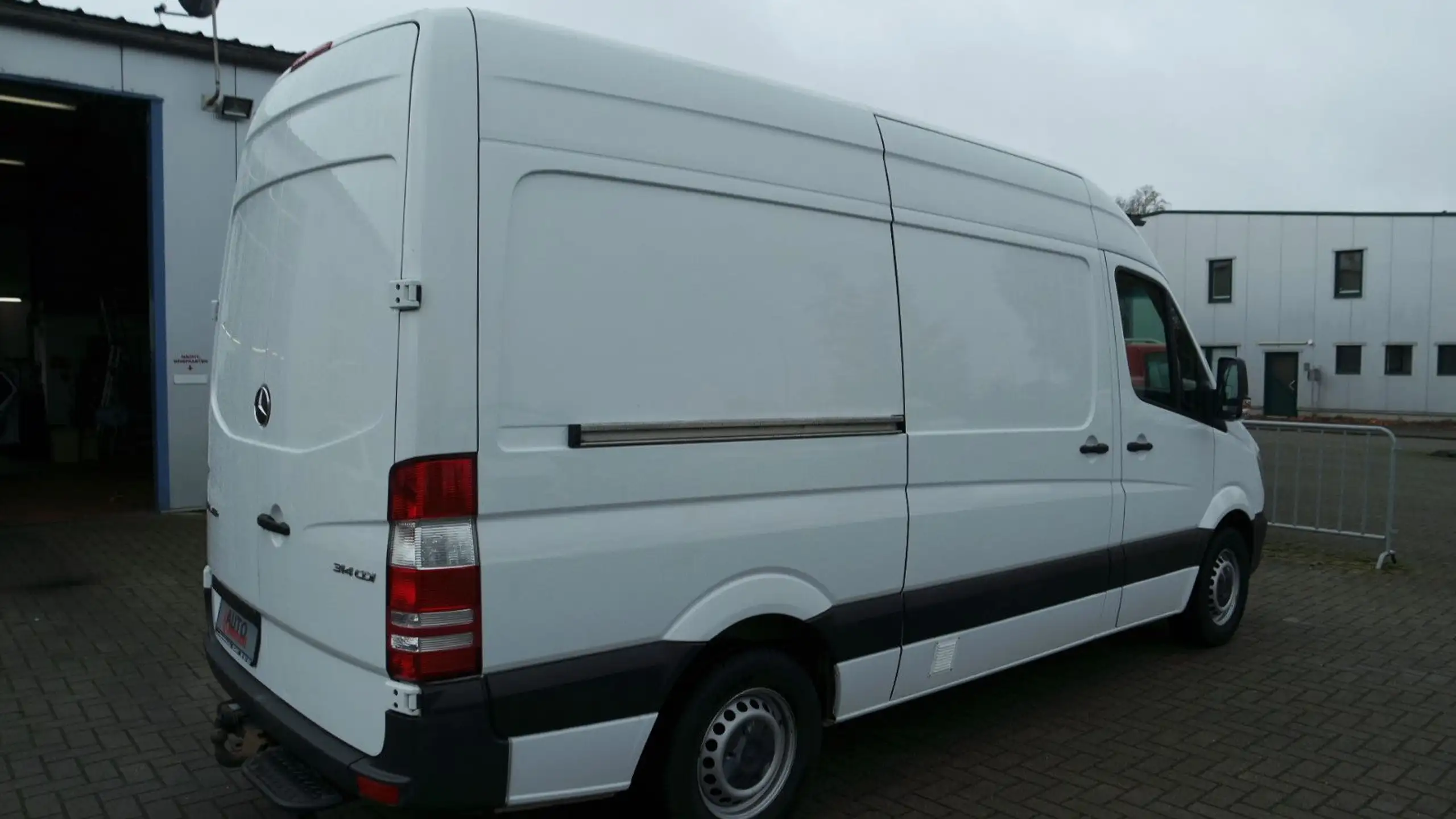 Mercedes-Benz - Sprinter