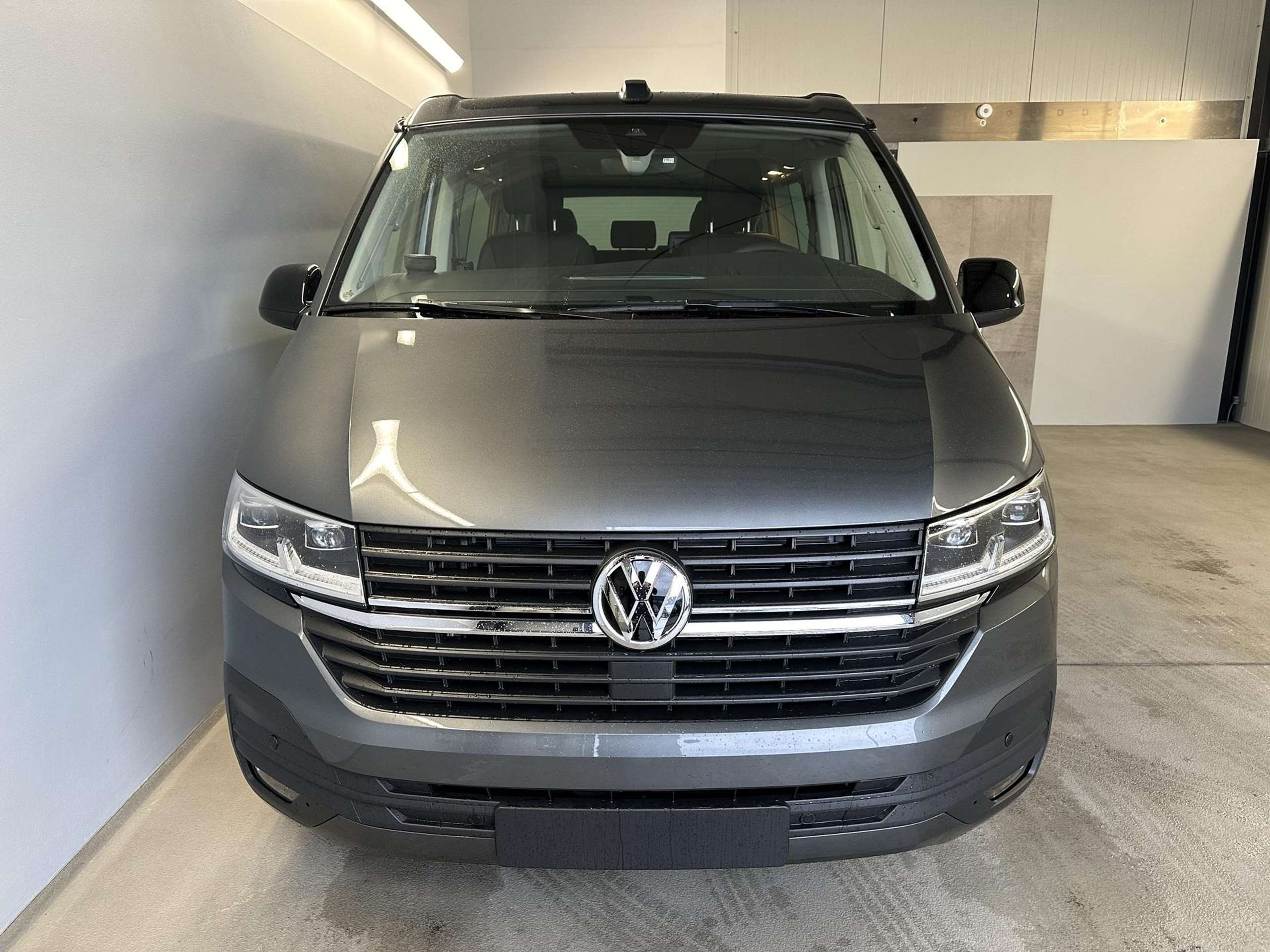 Volkswagen - T6.1 California