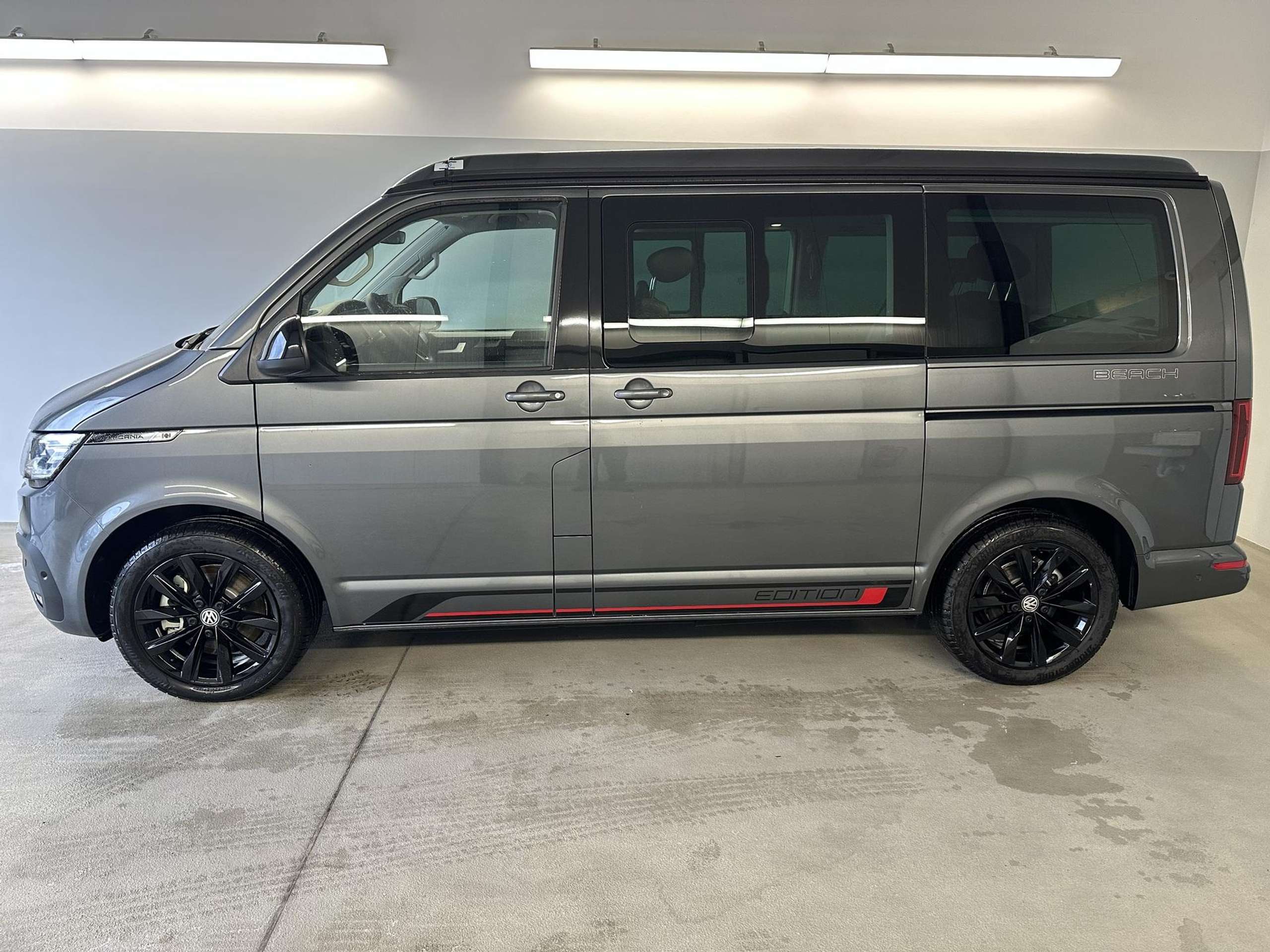 Volkswagen - T6.1 California