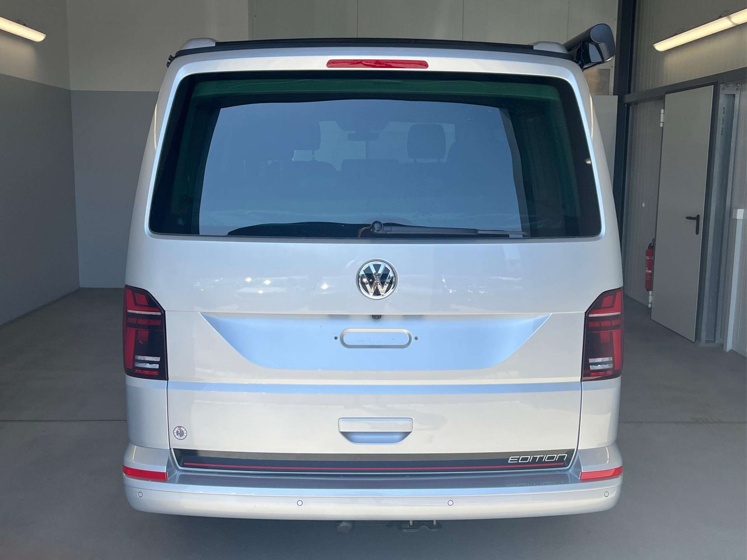 Volkswagen - T6.1 California