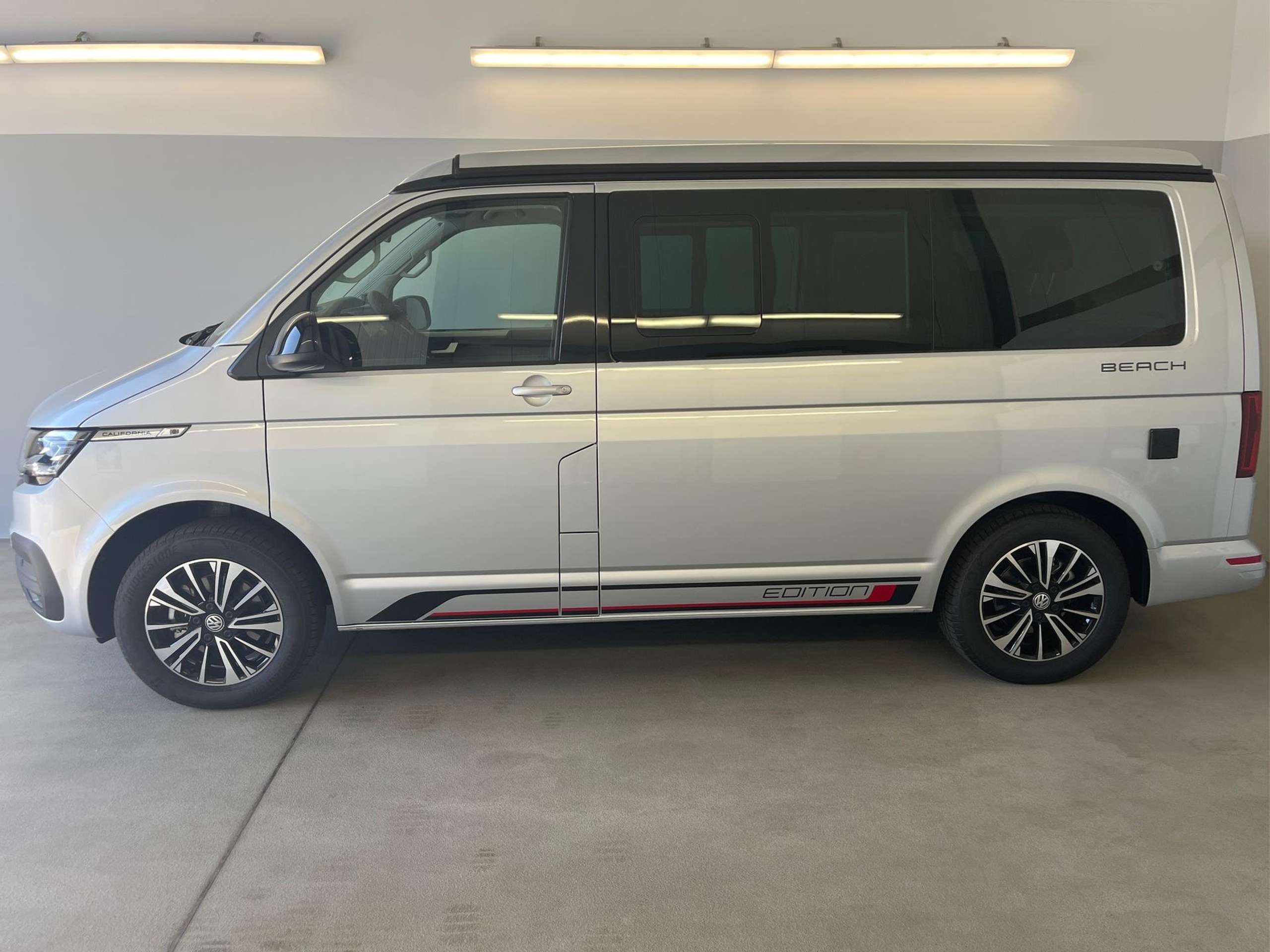 Volkswagen - T6.1 California