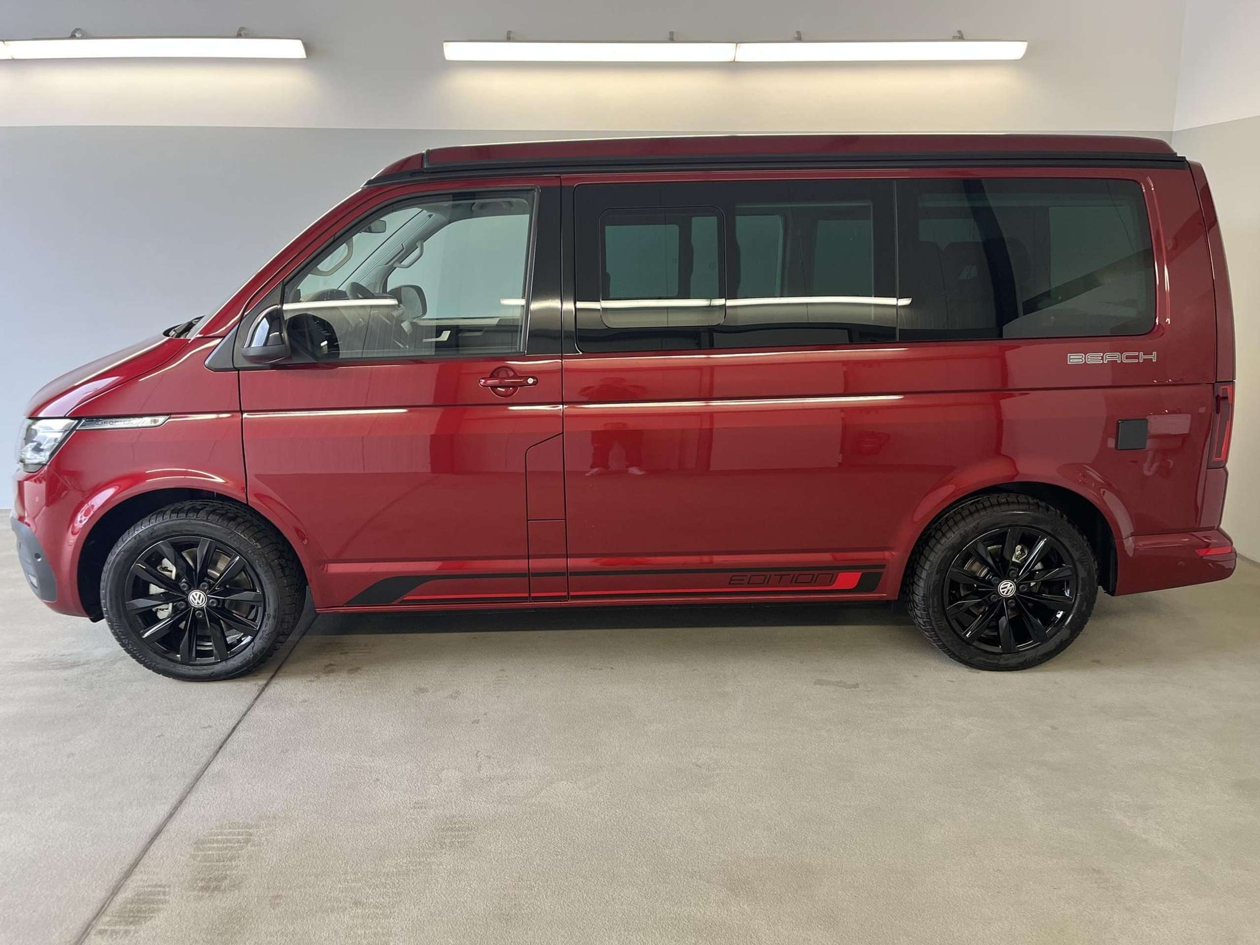 Volkswagen - T6.1 California