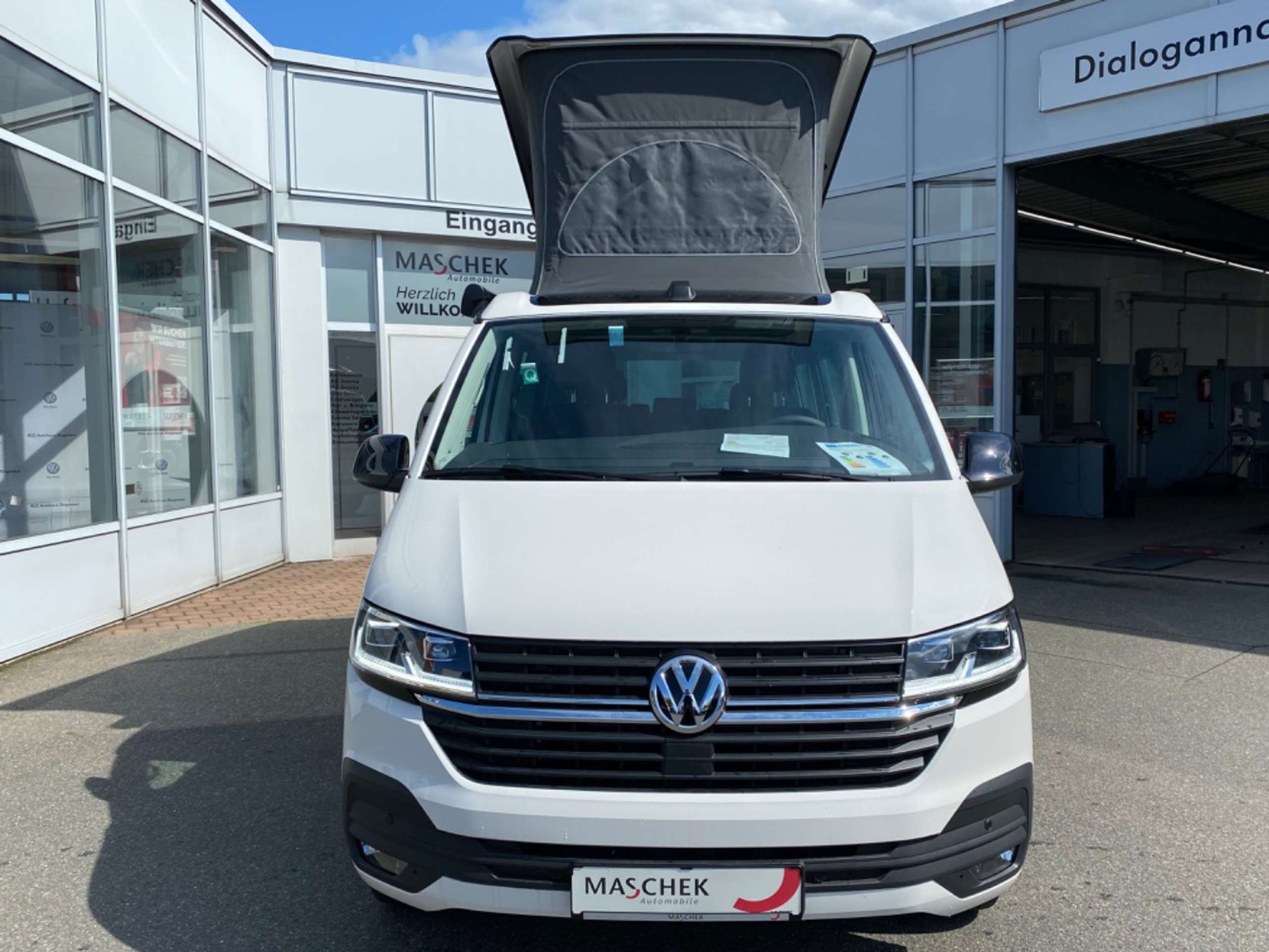 Volkswagen - T6.1 California