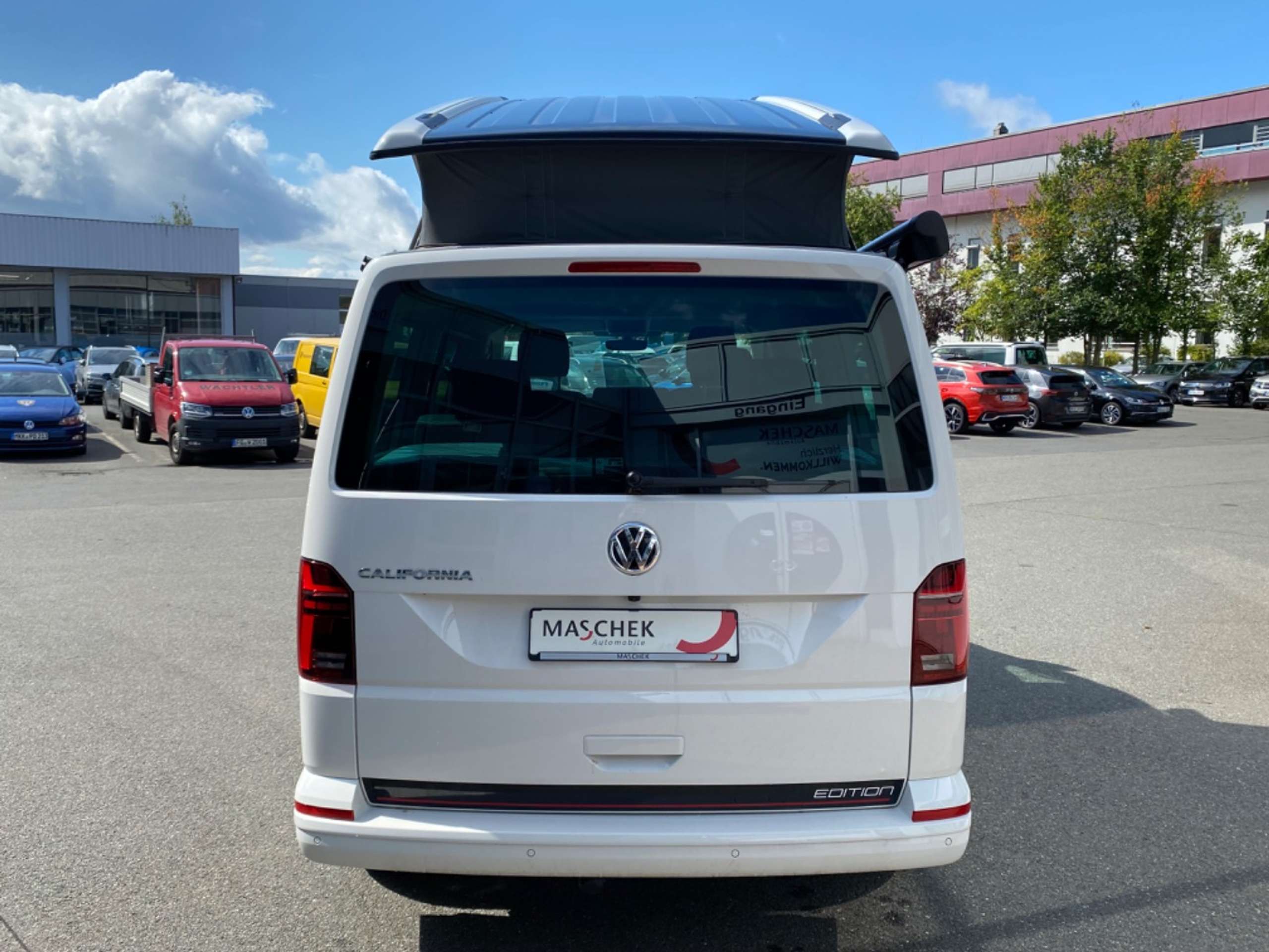 Volkswagen - T6.1 California