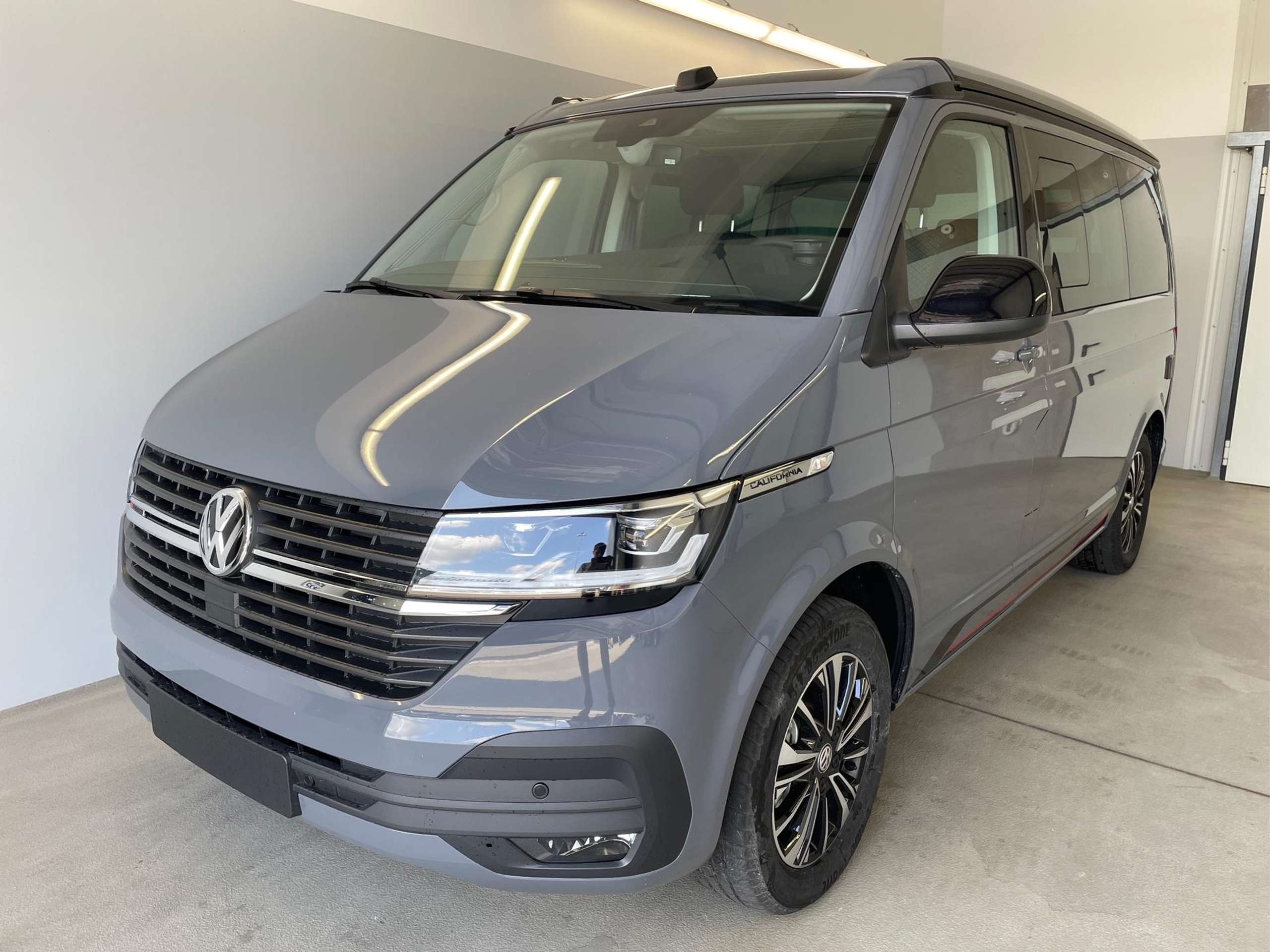 Volkswagen T6.1 California 2024