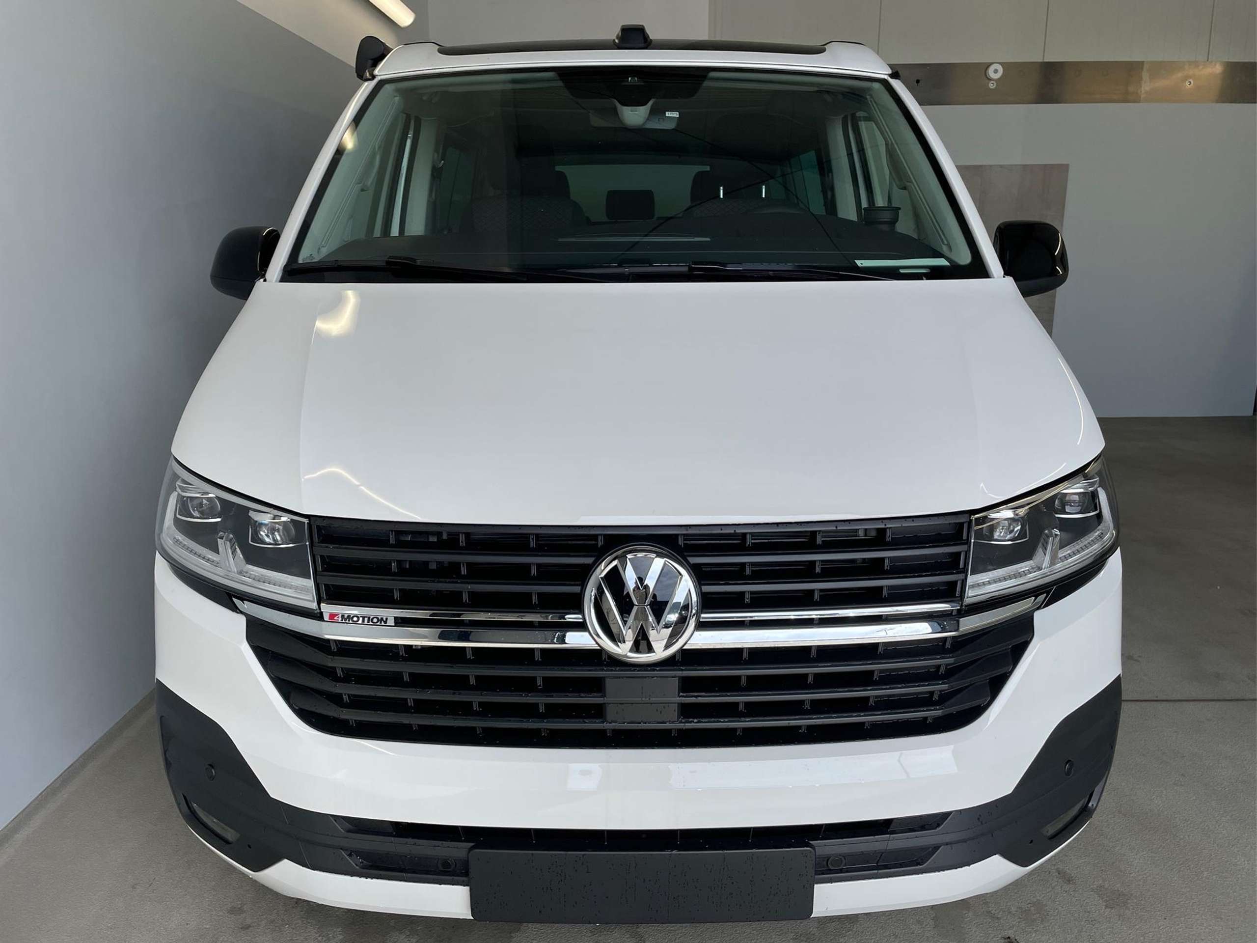 Volkswagen - T6.1 California