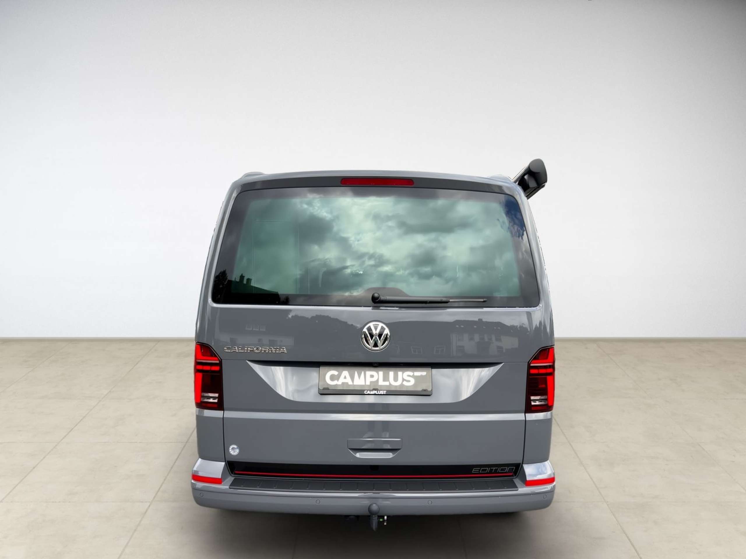 Volkswagen - T6 California