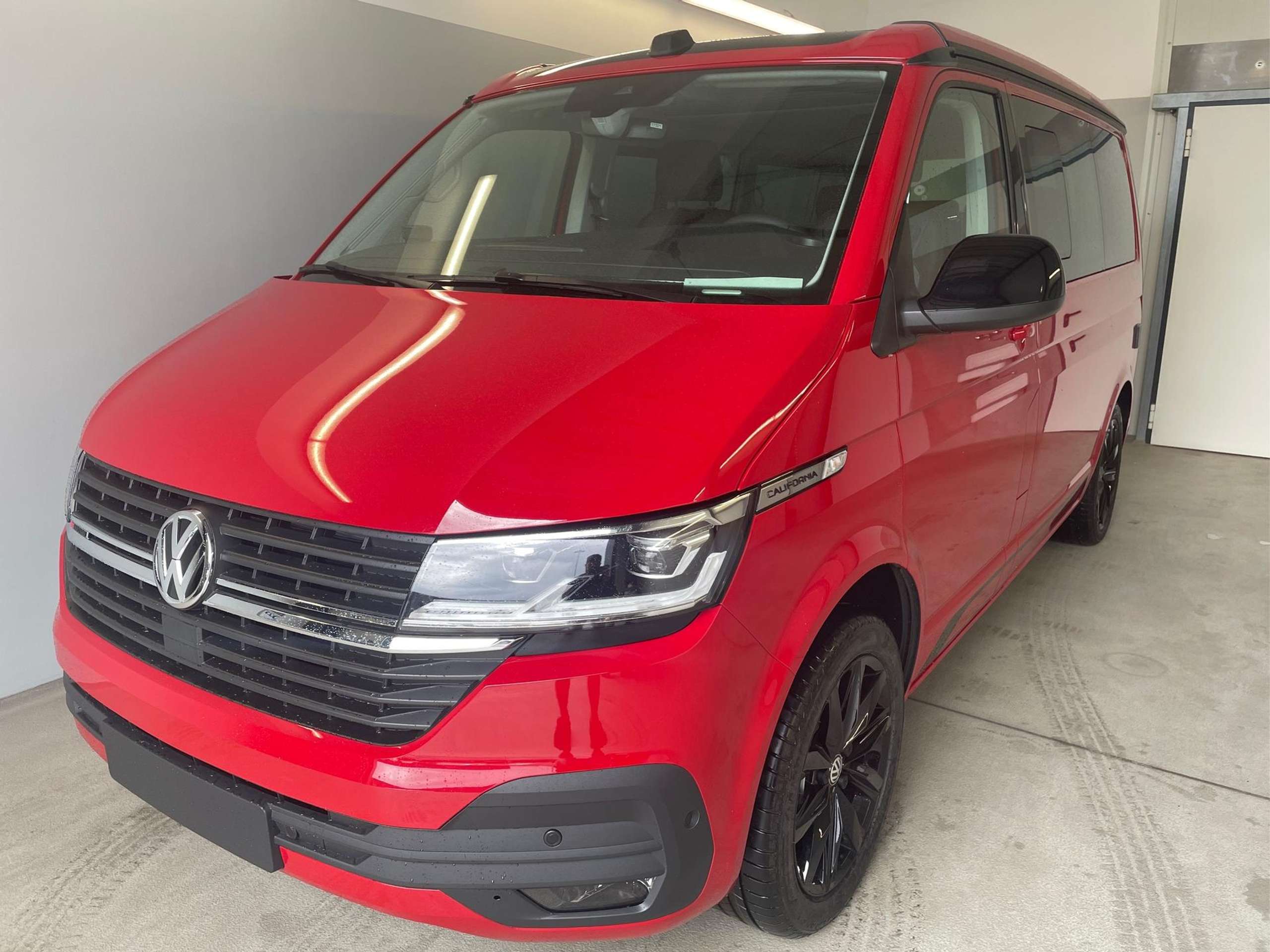 Volkswagen - T6.1 California