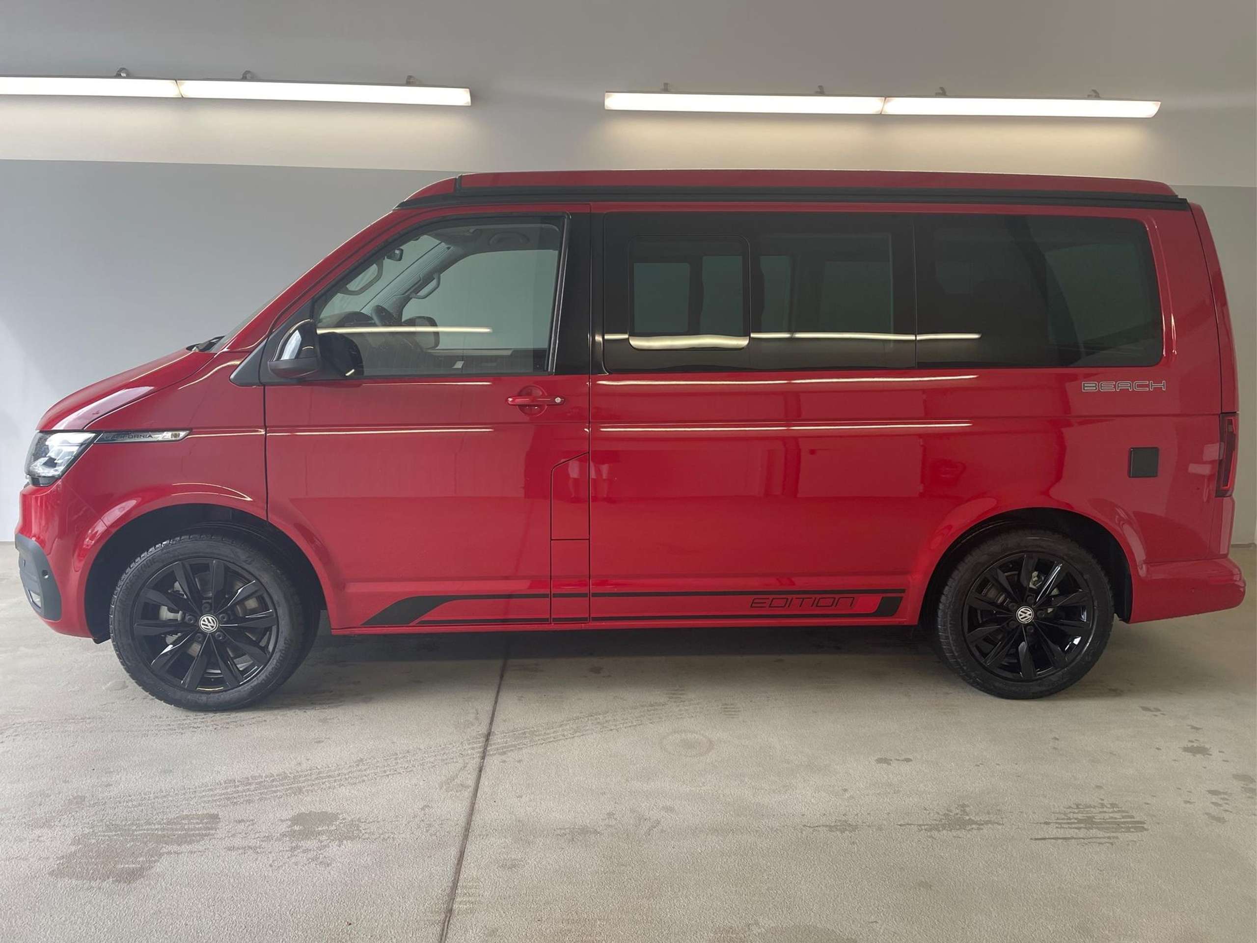 Volkswagen - T6.1 California