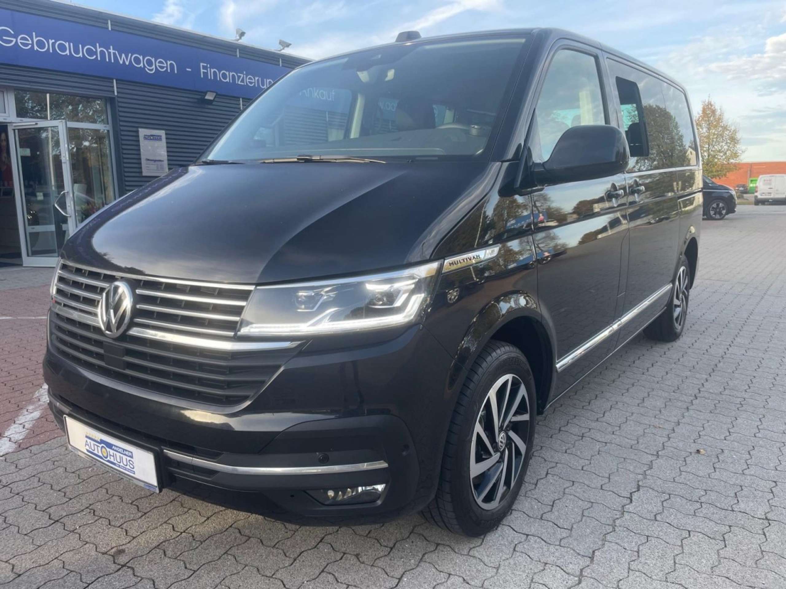 Volkswagen T6 Multivan 2024