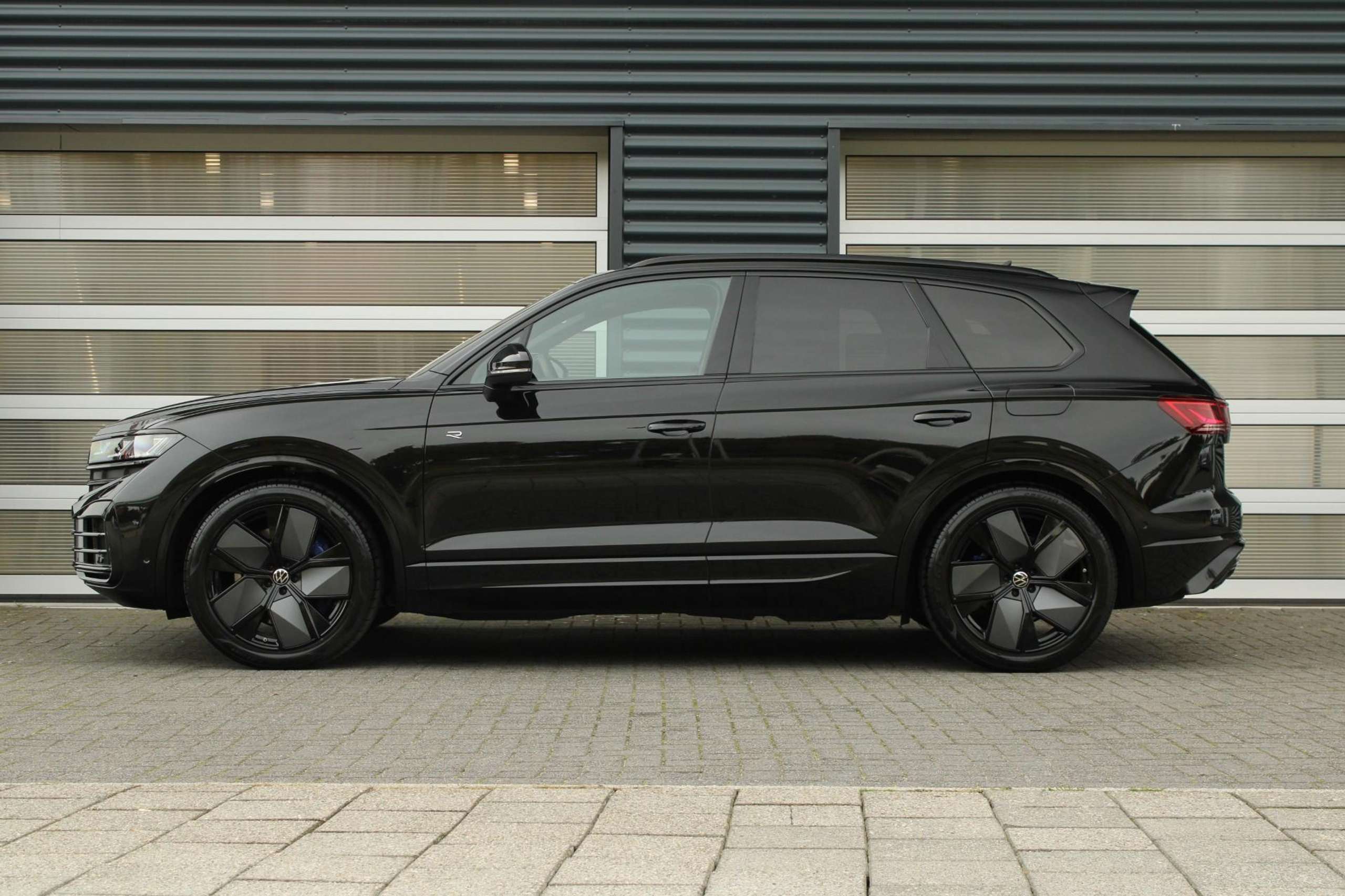 Volkswagen - Touareg