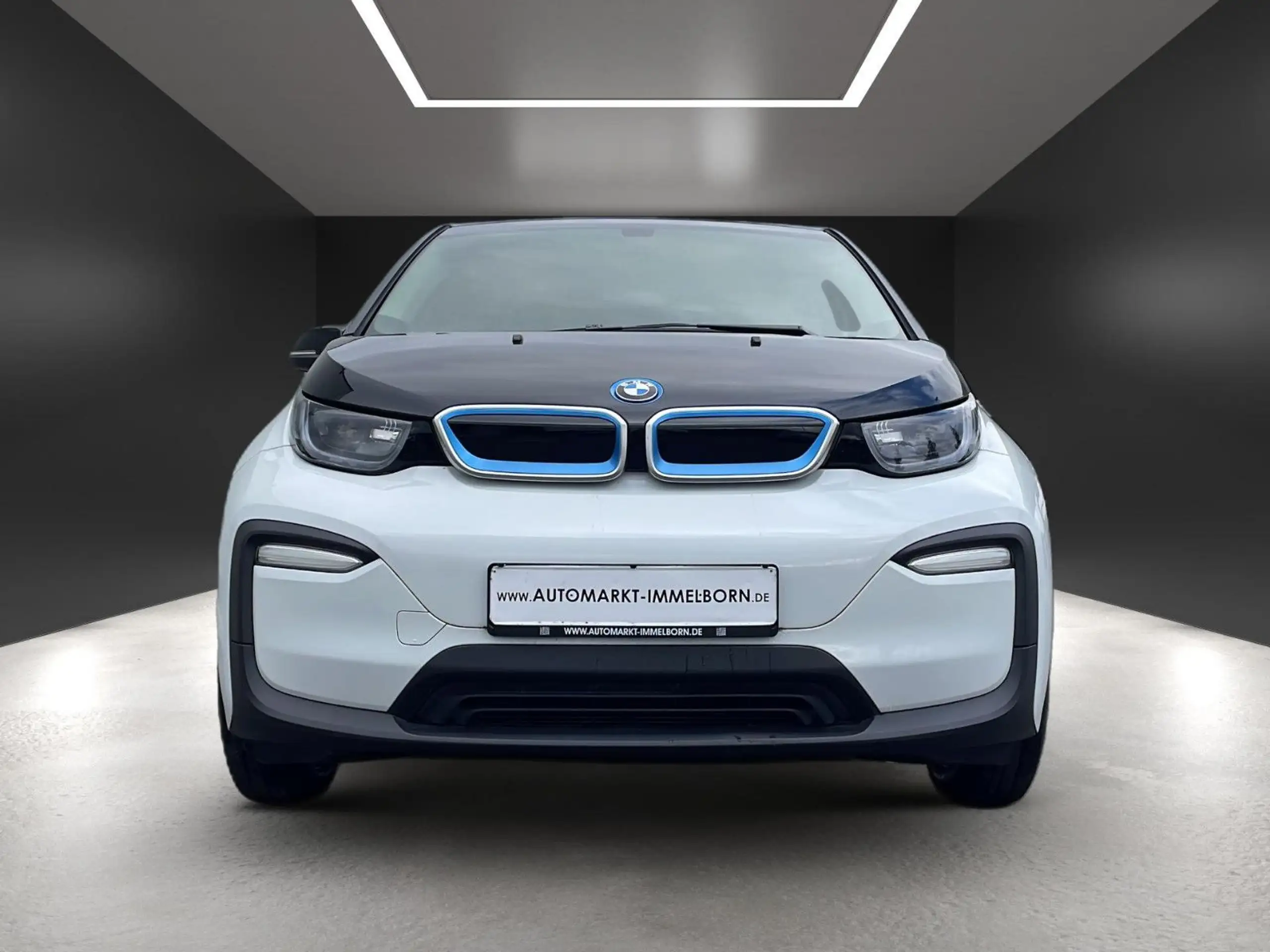 BMW - i3