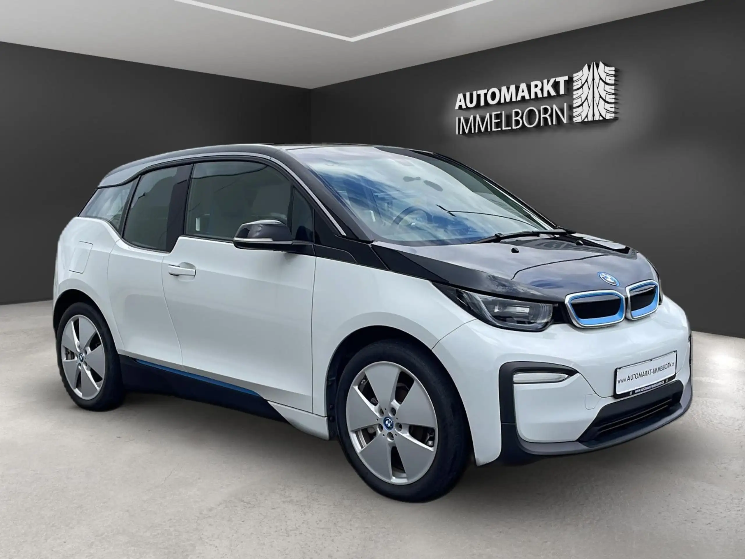 BMW - i3