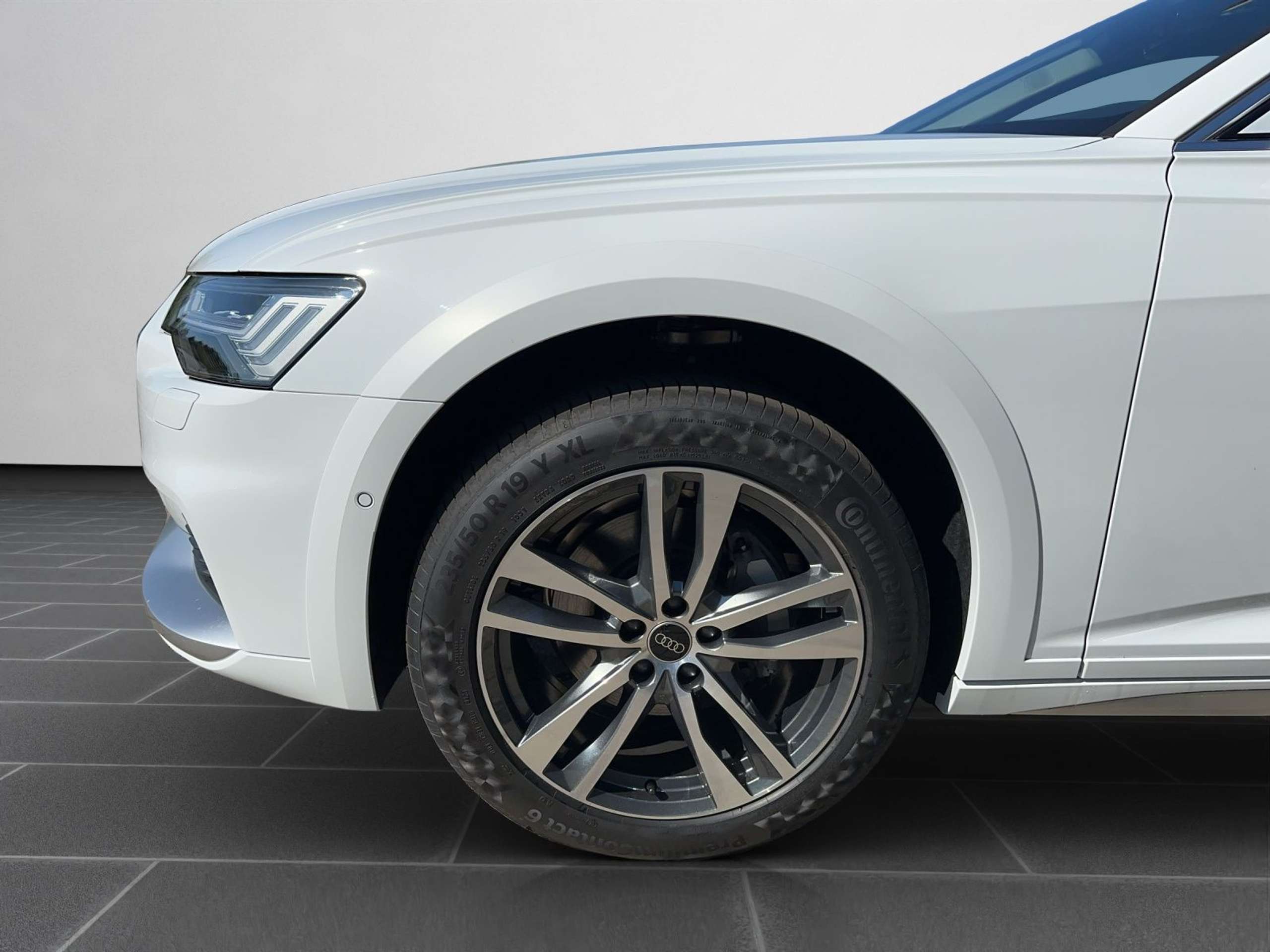 Audi - A6 allroad