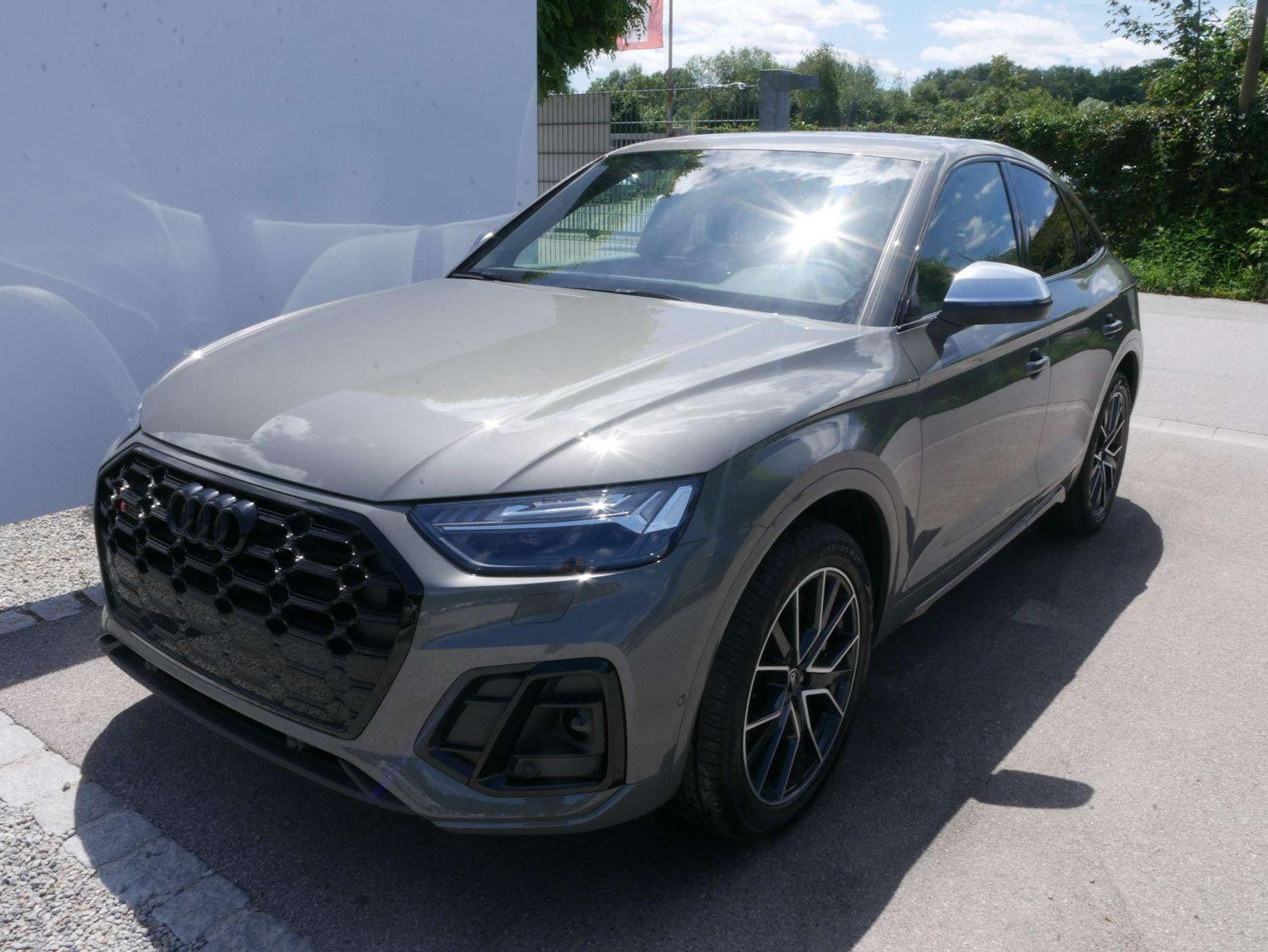 Audi - SQ5