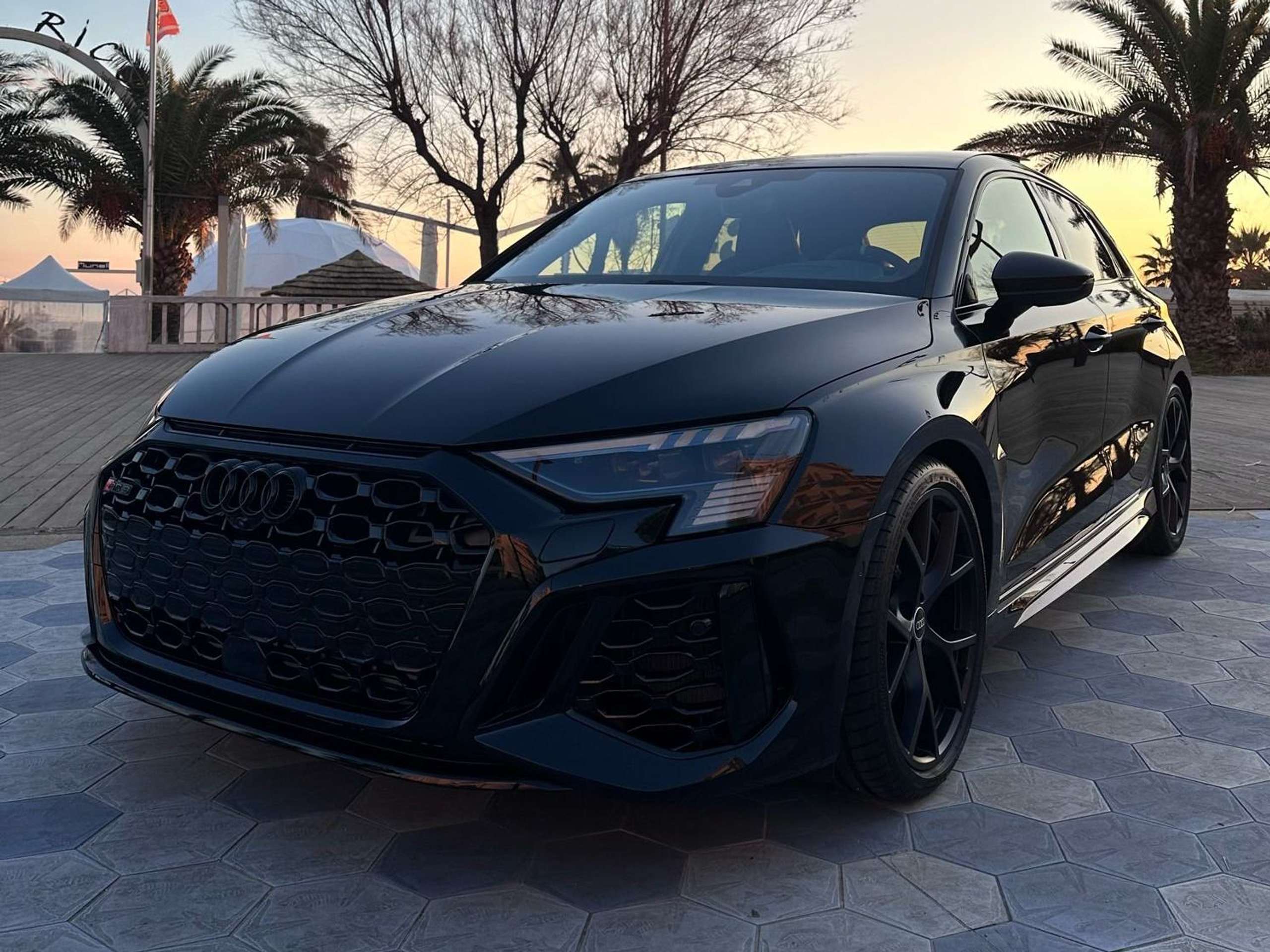 Audi - RS3