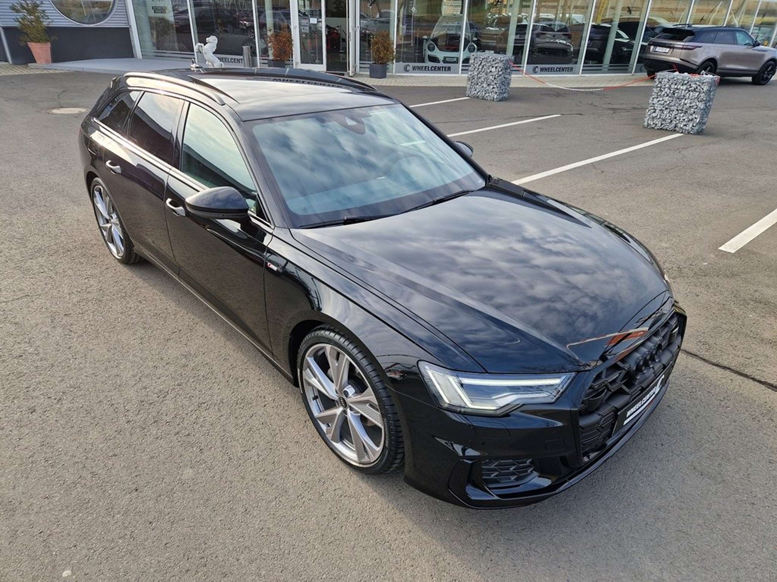 Audi - A6