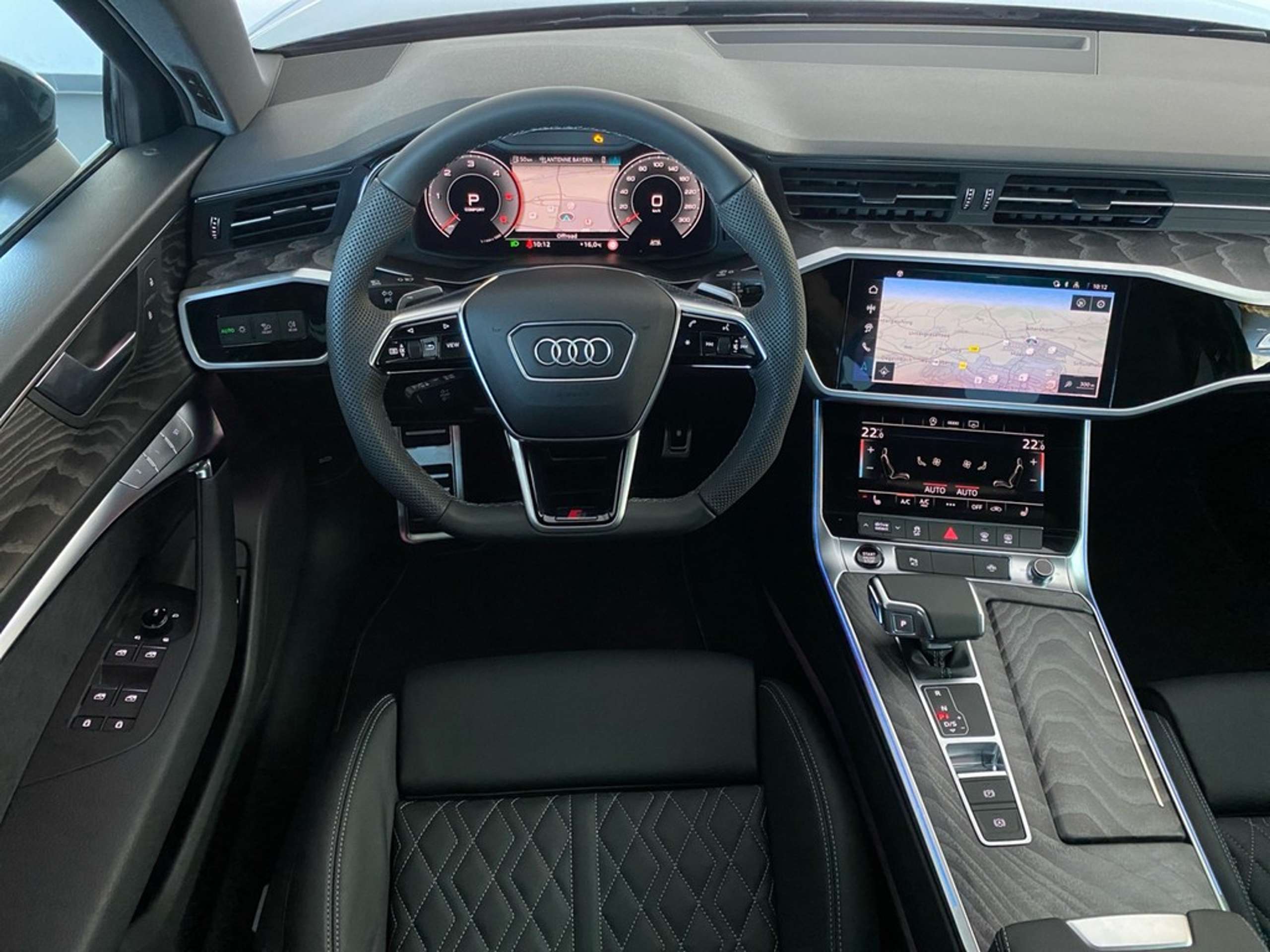 Audi - A6