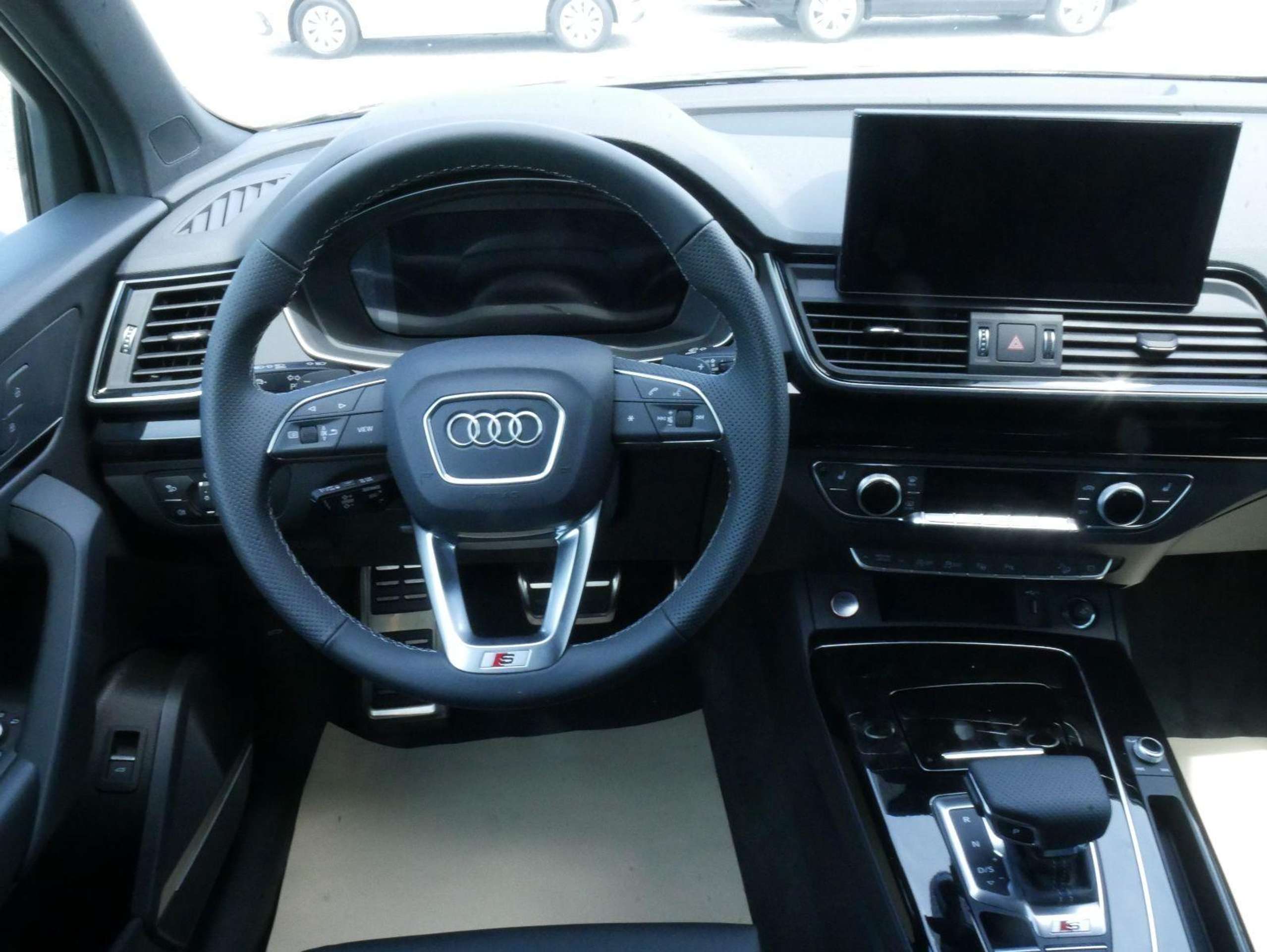 Audi - SQ5