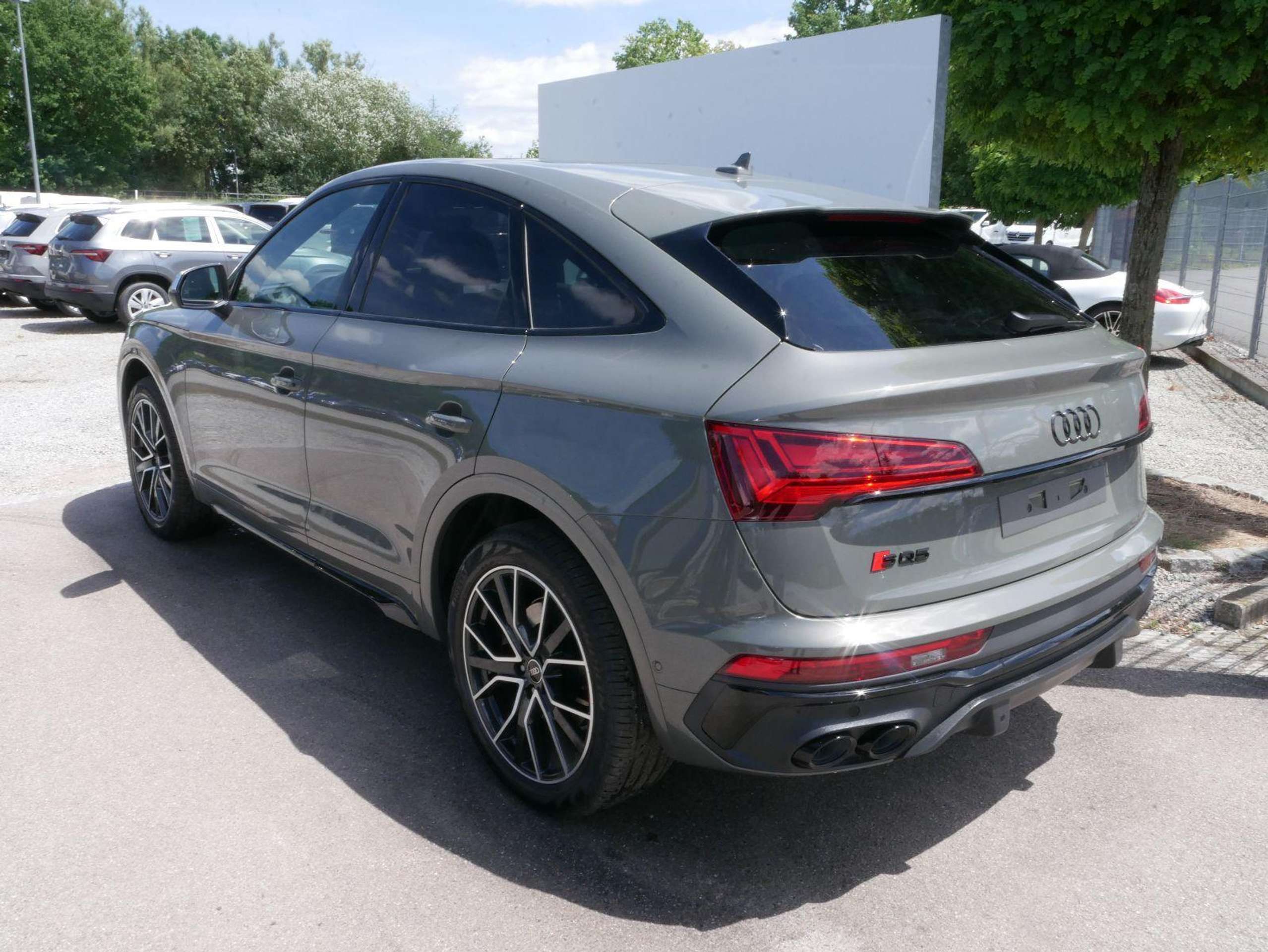 Audi - SQ5