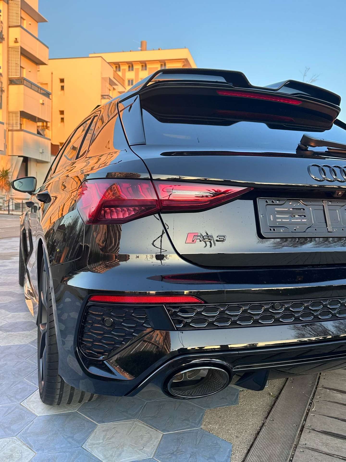 Audi - RS3