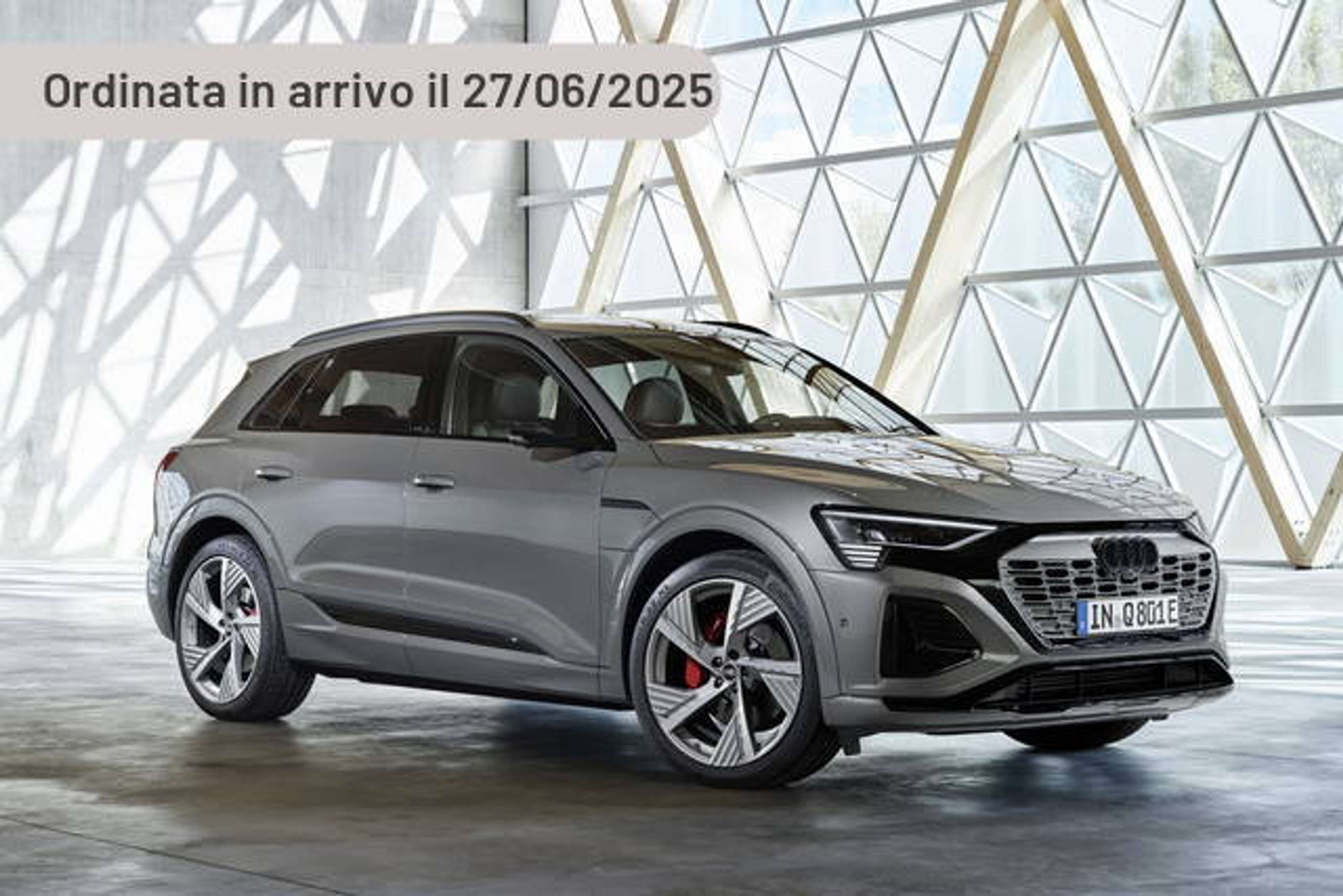 Audi - Q8