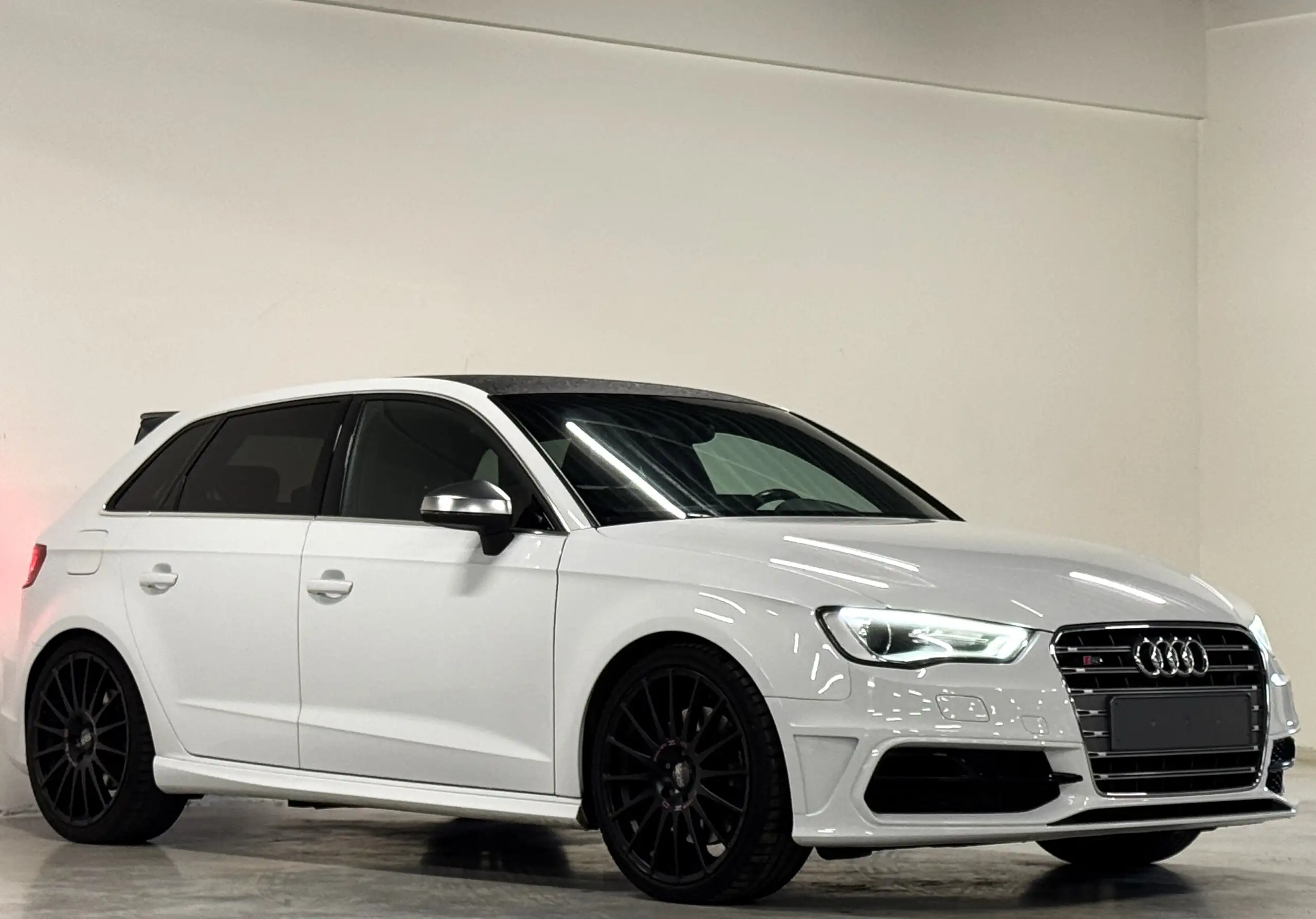 Audi - S3