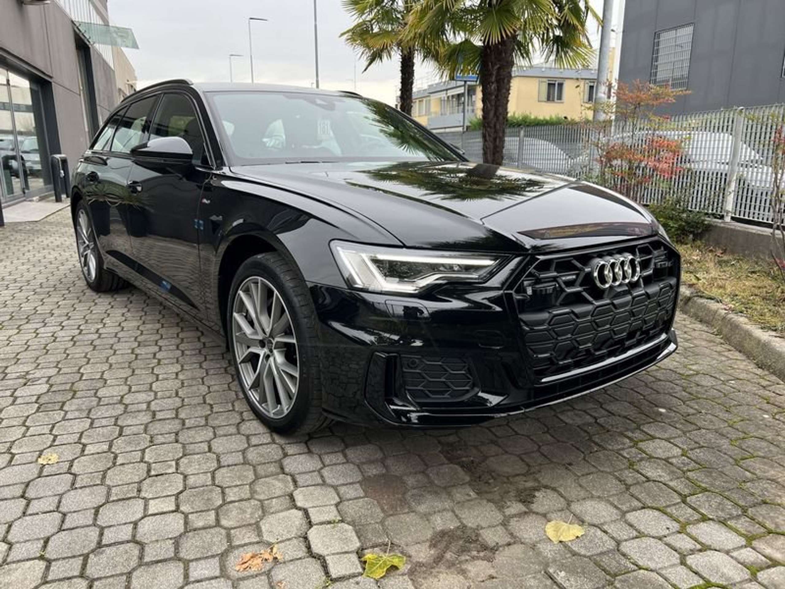 Audi - A6