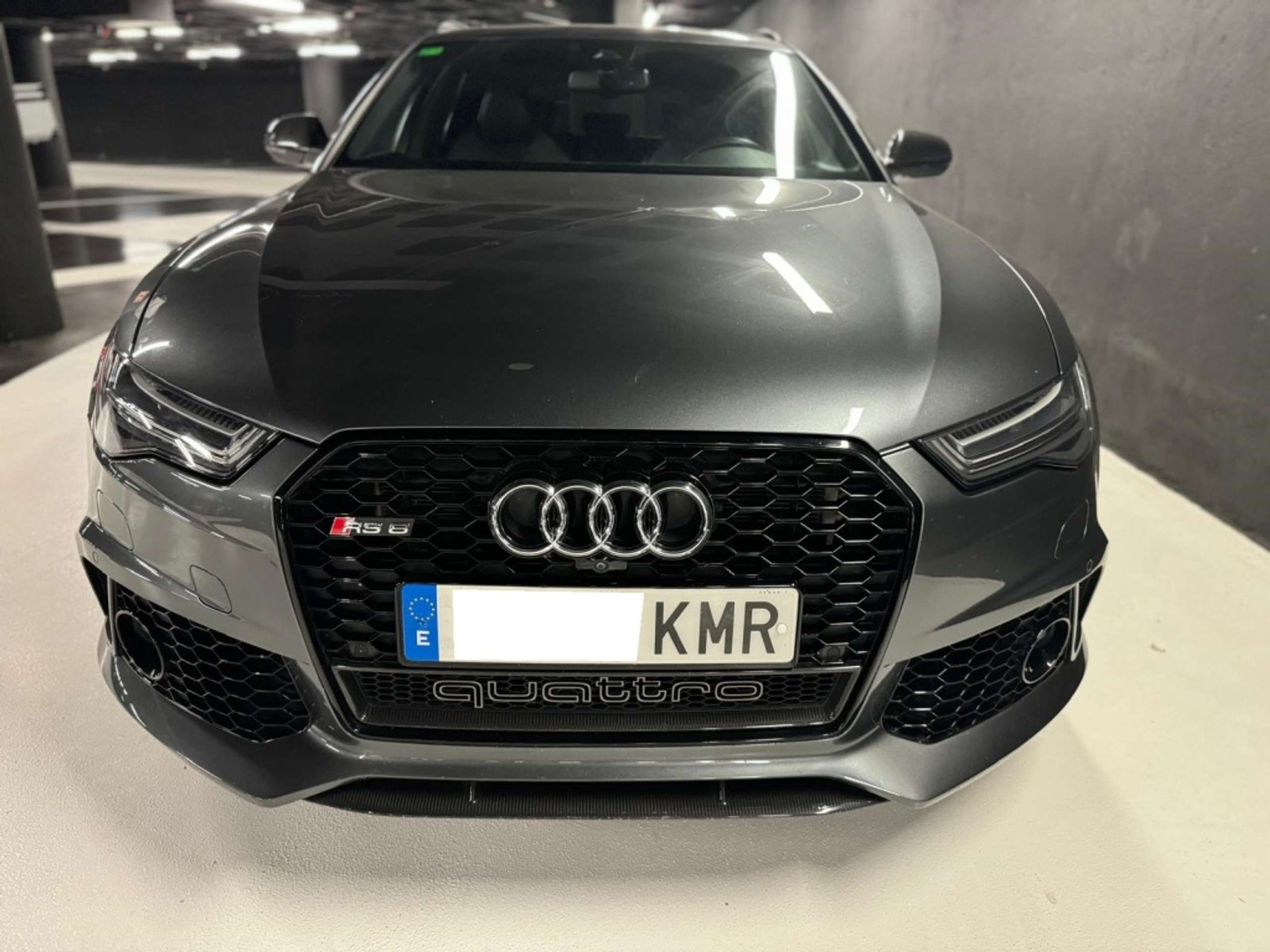 Audi - RS6