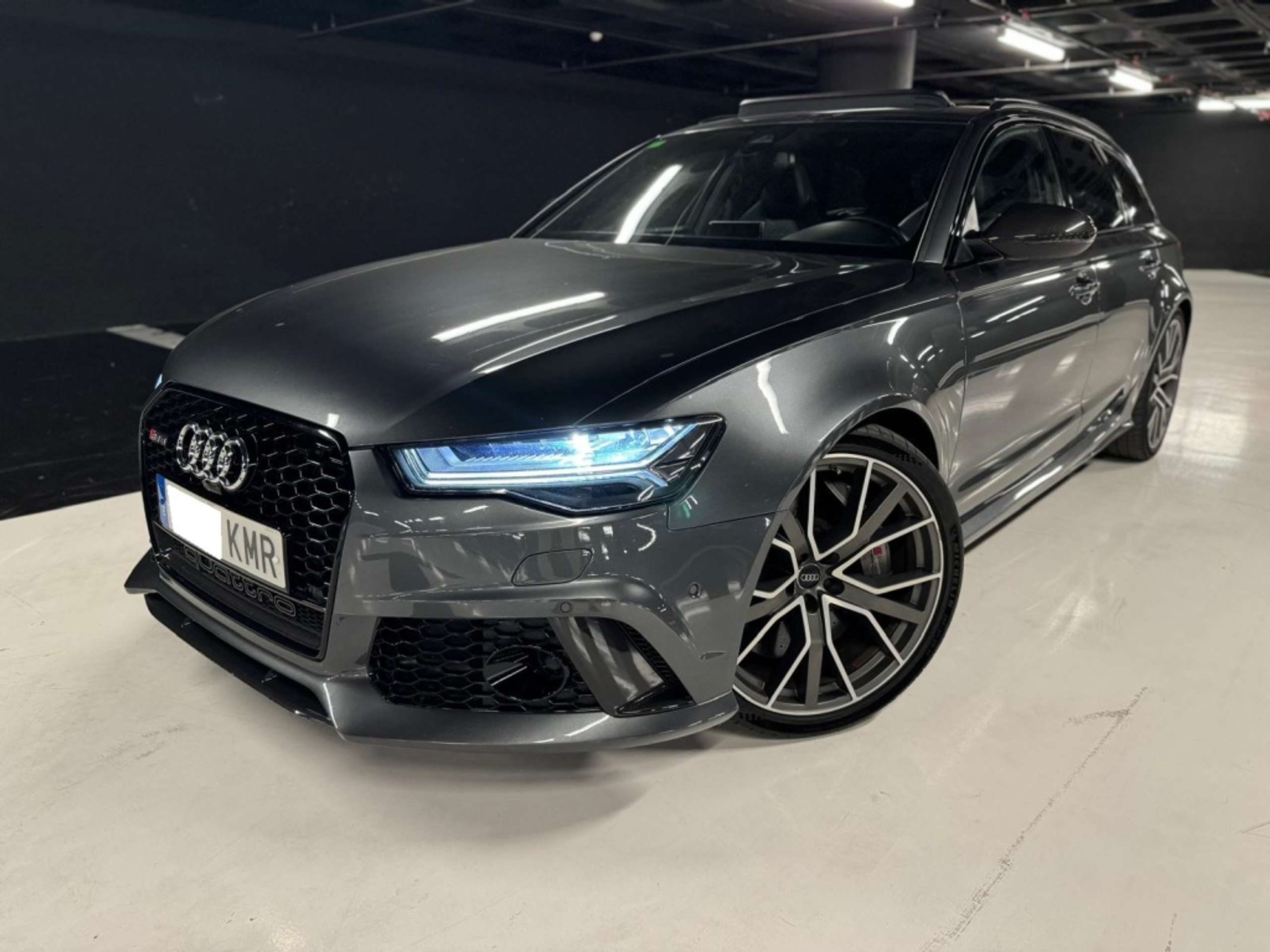 Audi - RS6