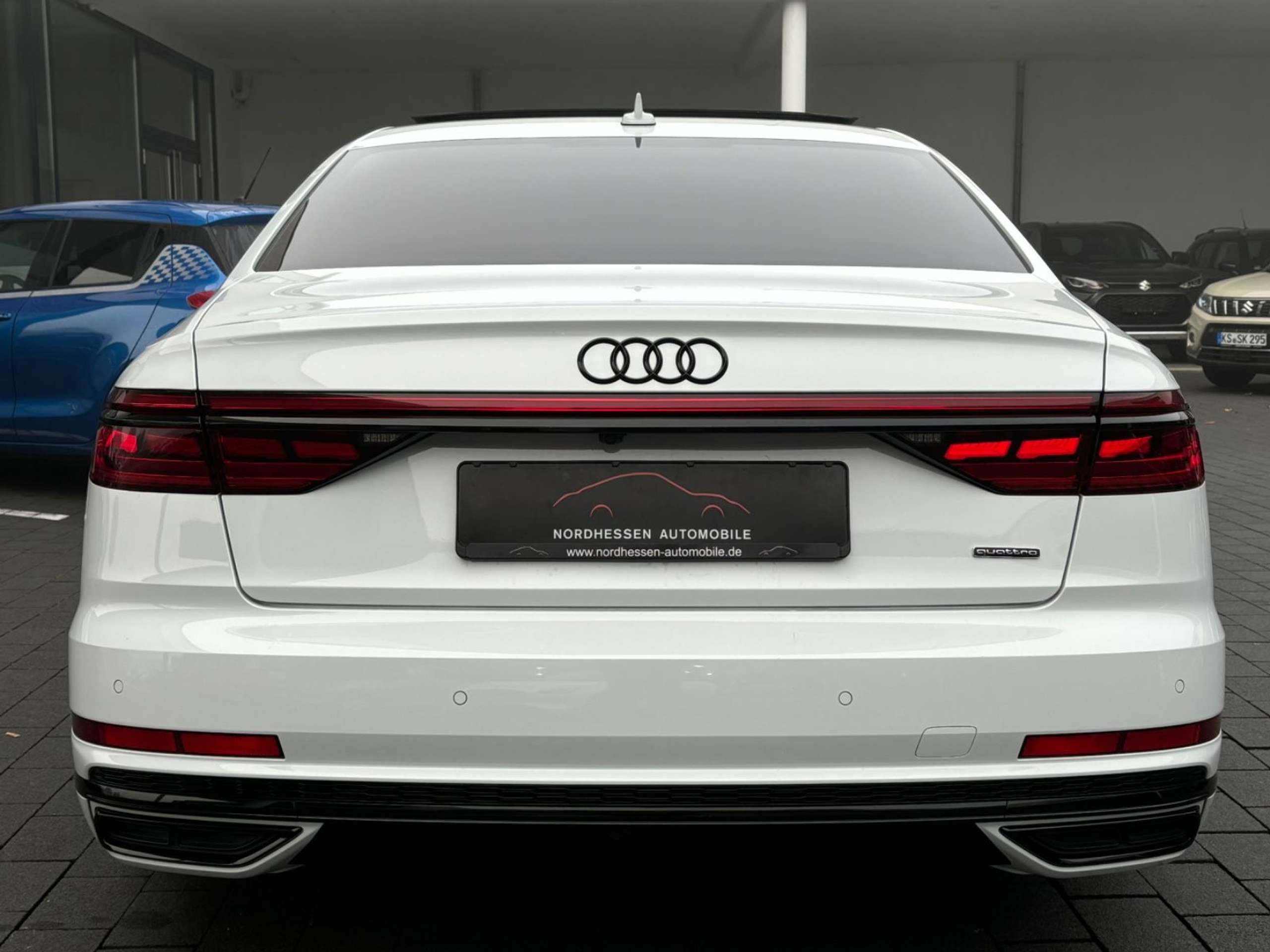 Audi - A8