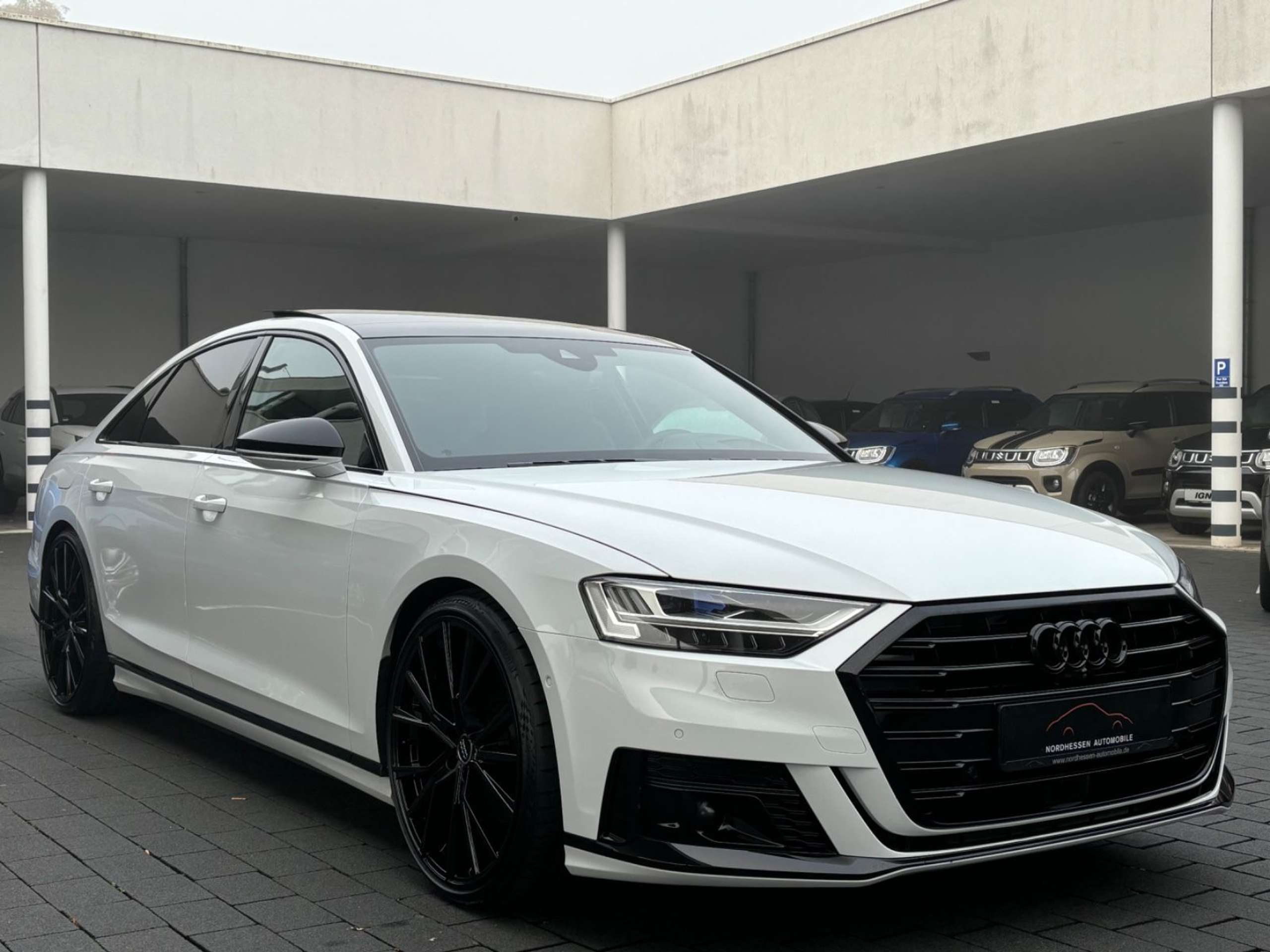 Audi - A8