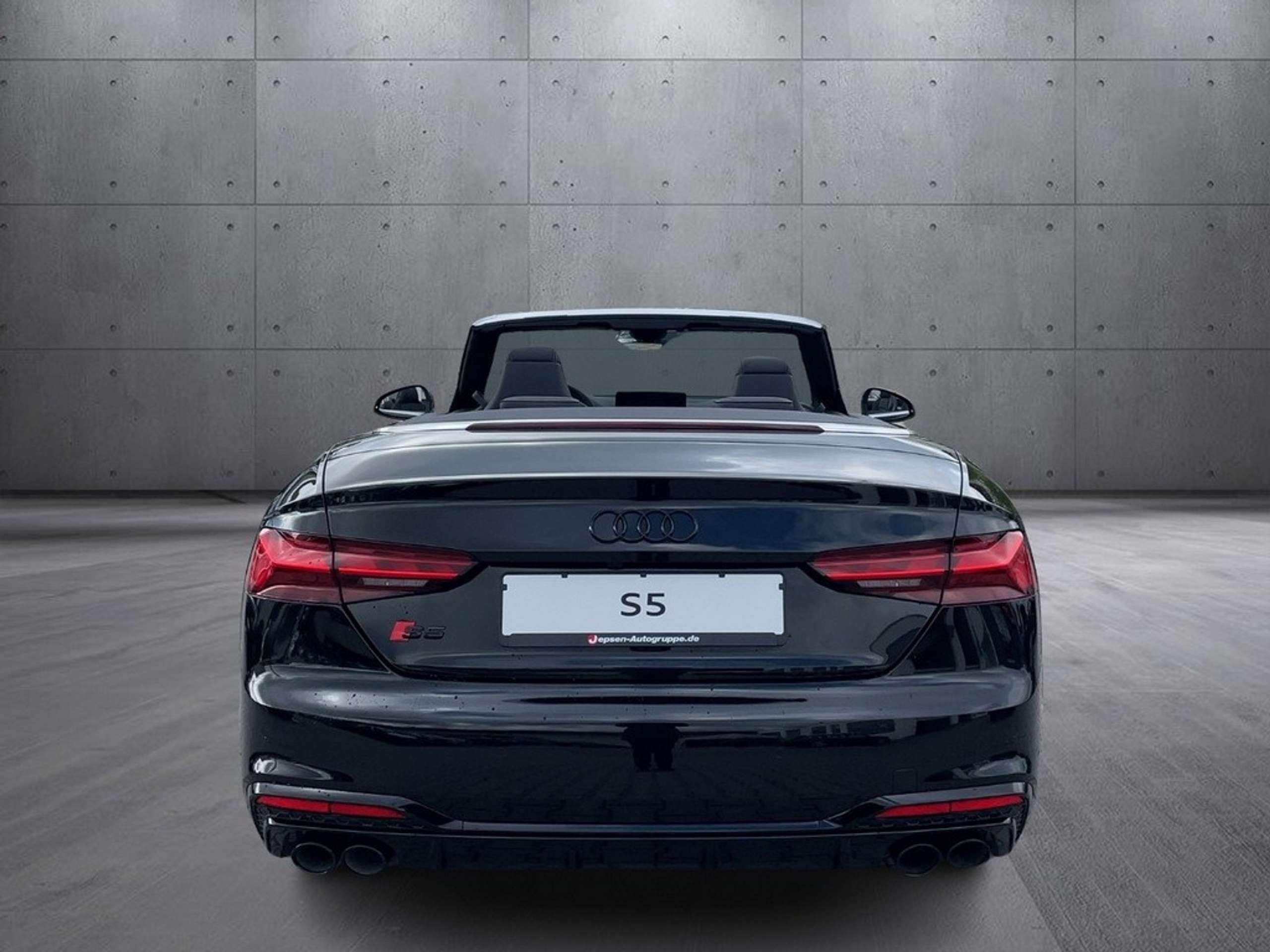 Audi - S5