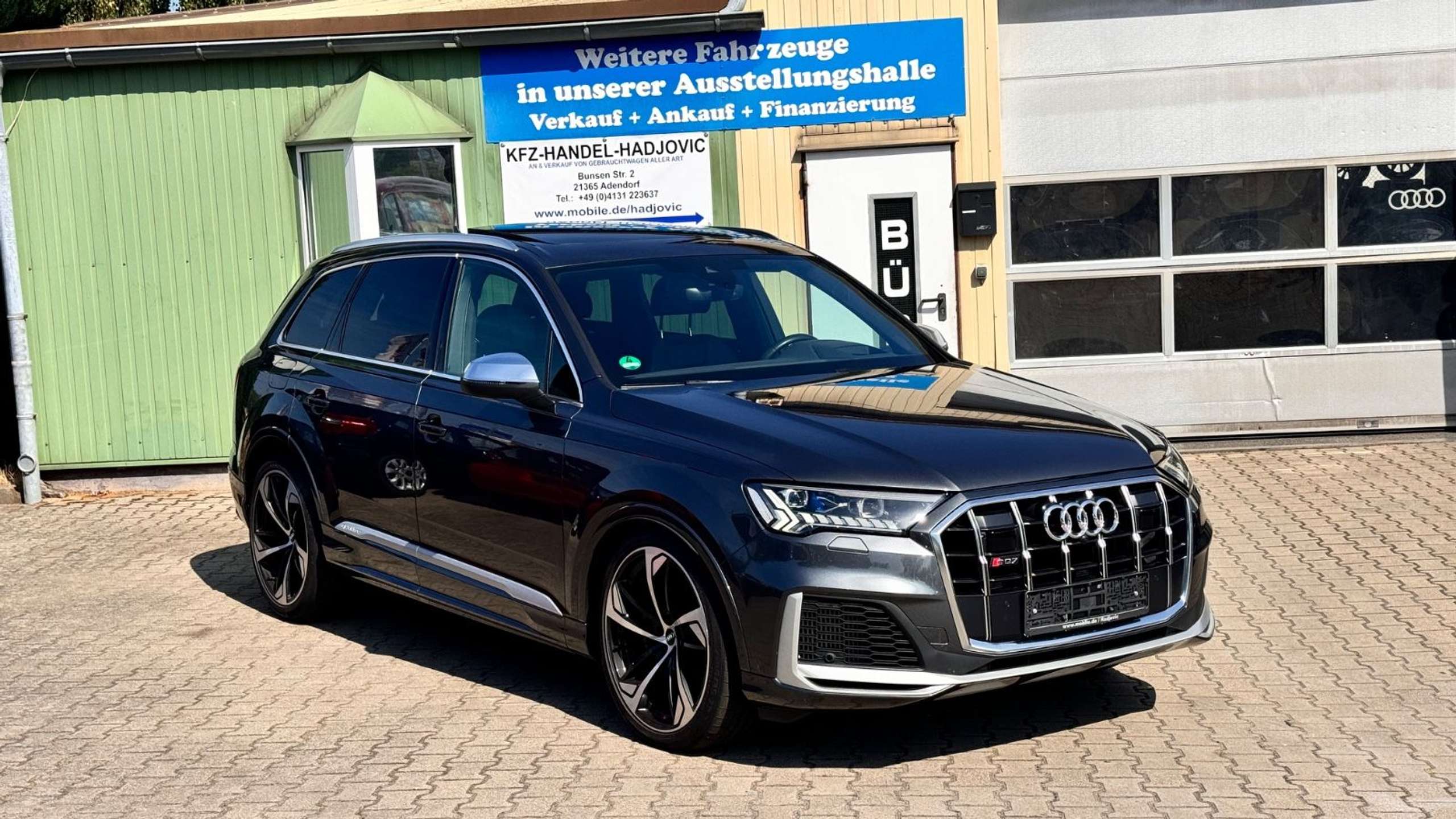 Audi - SQ7