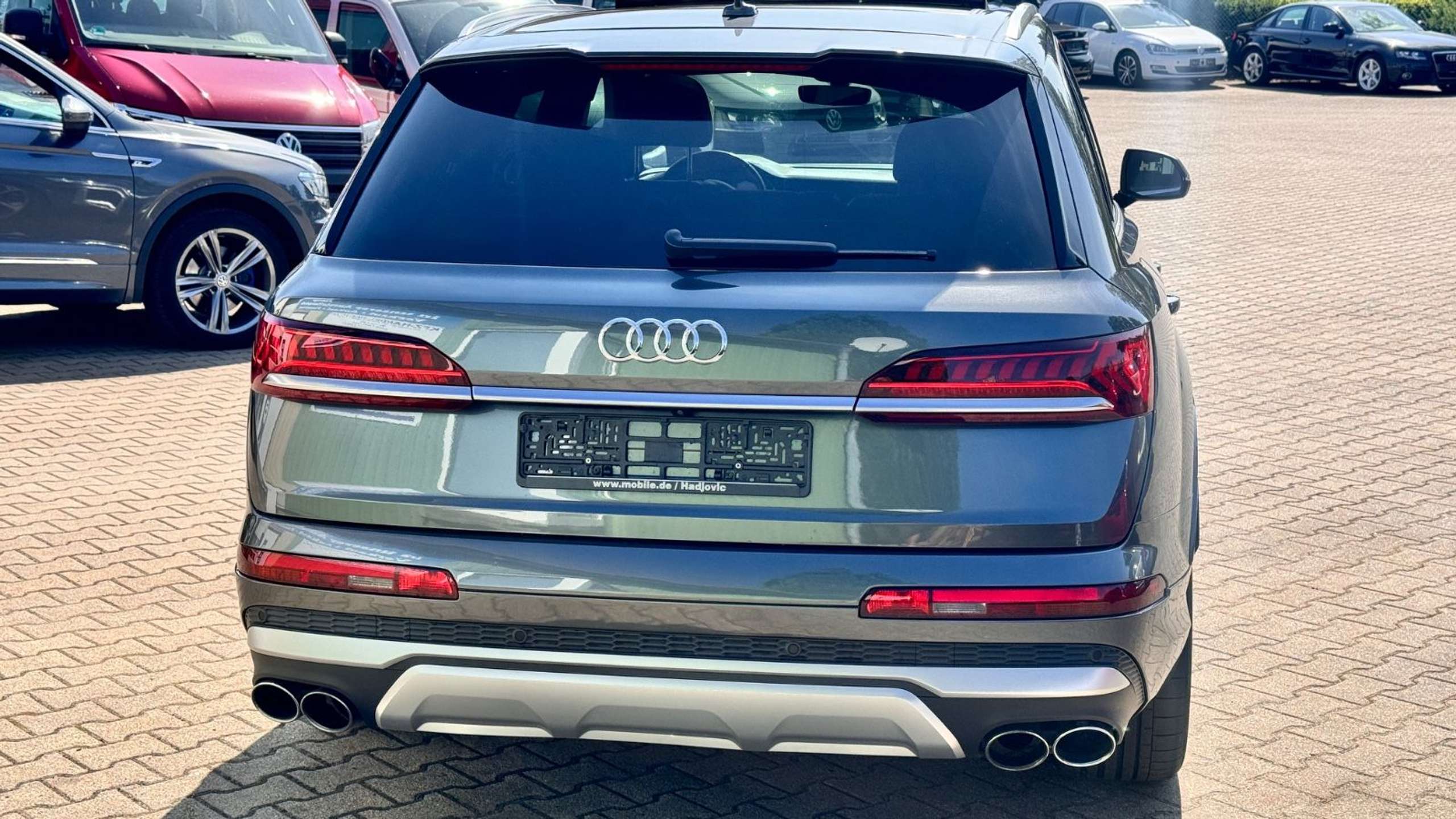 Audi - SQ7