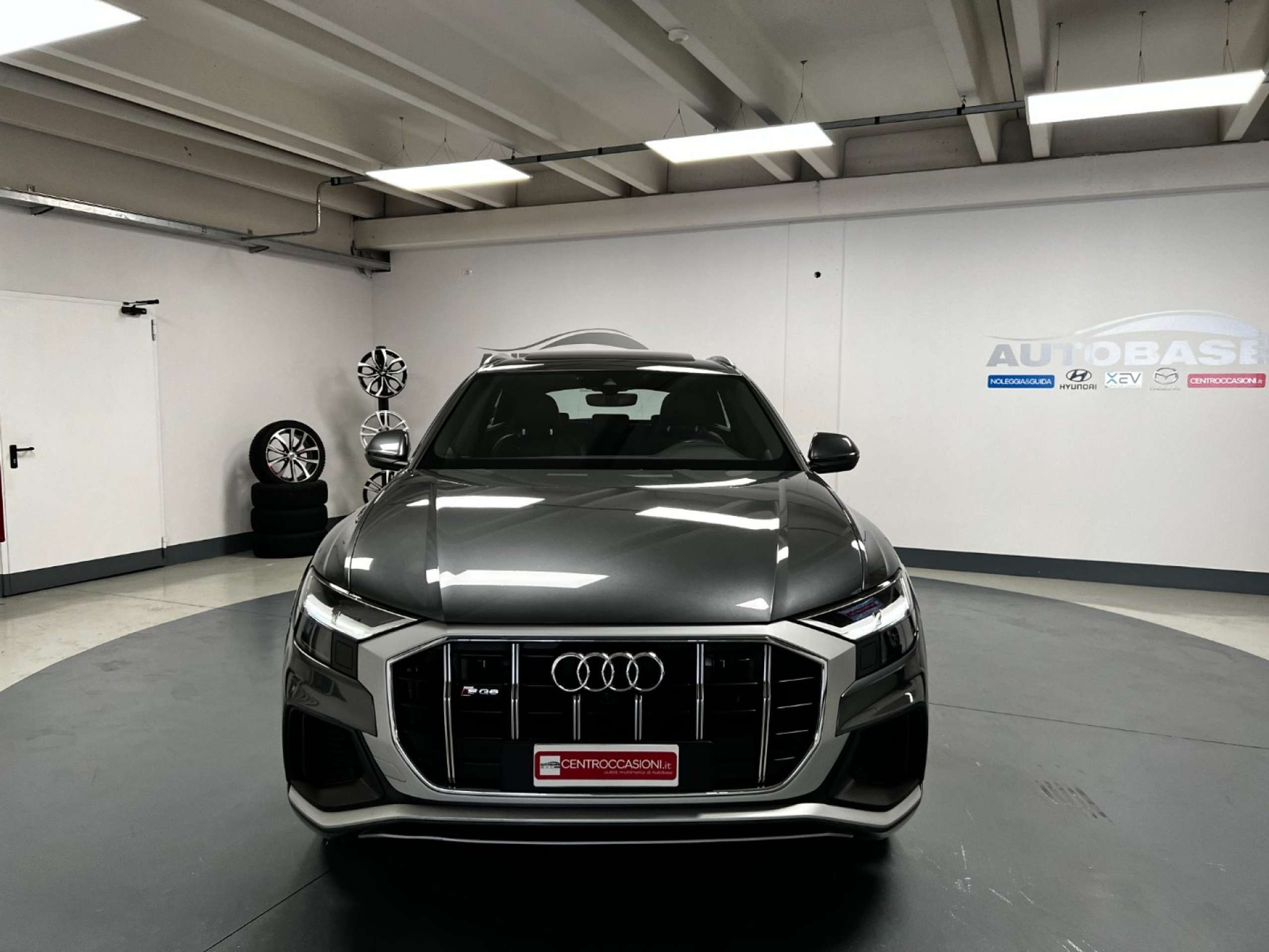 Audi - SQ8