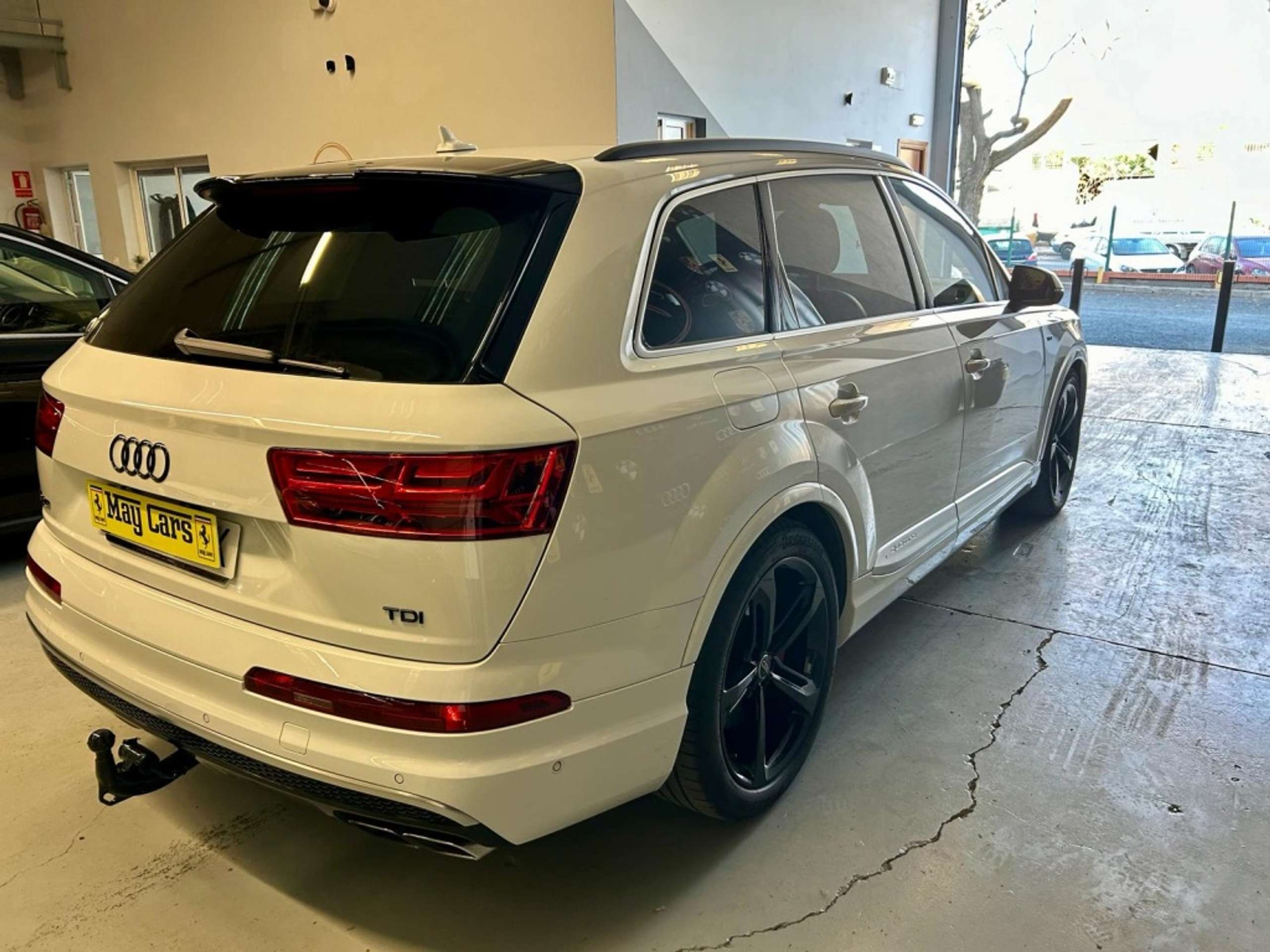 Audi - SQ7