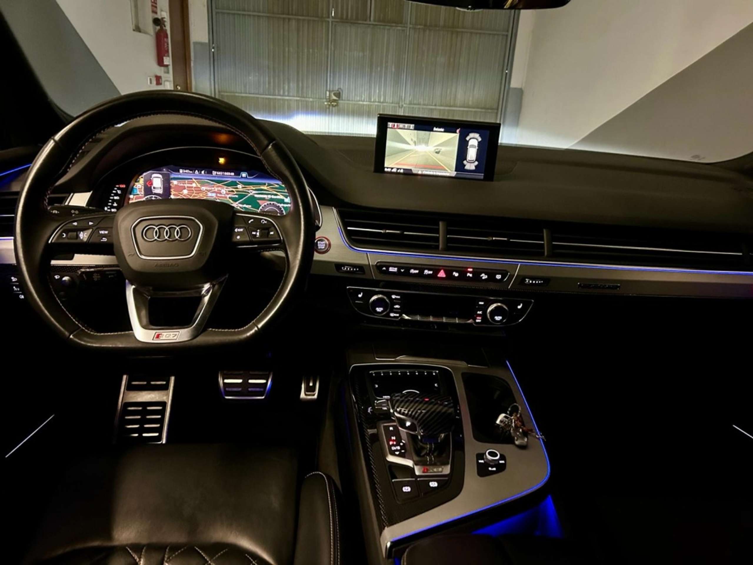 Audi - SQ7