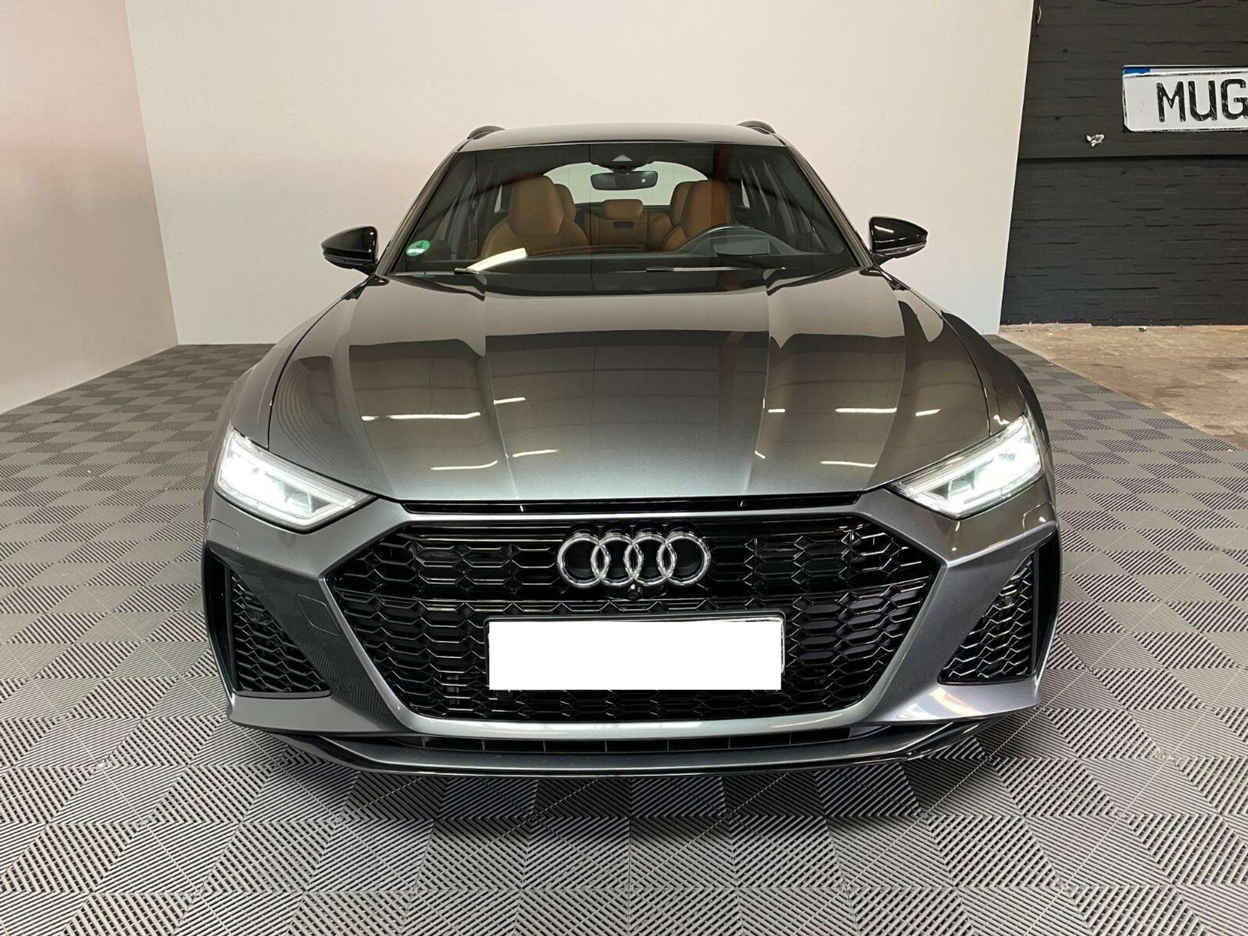 Audi - RS6