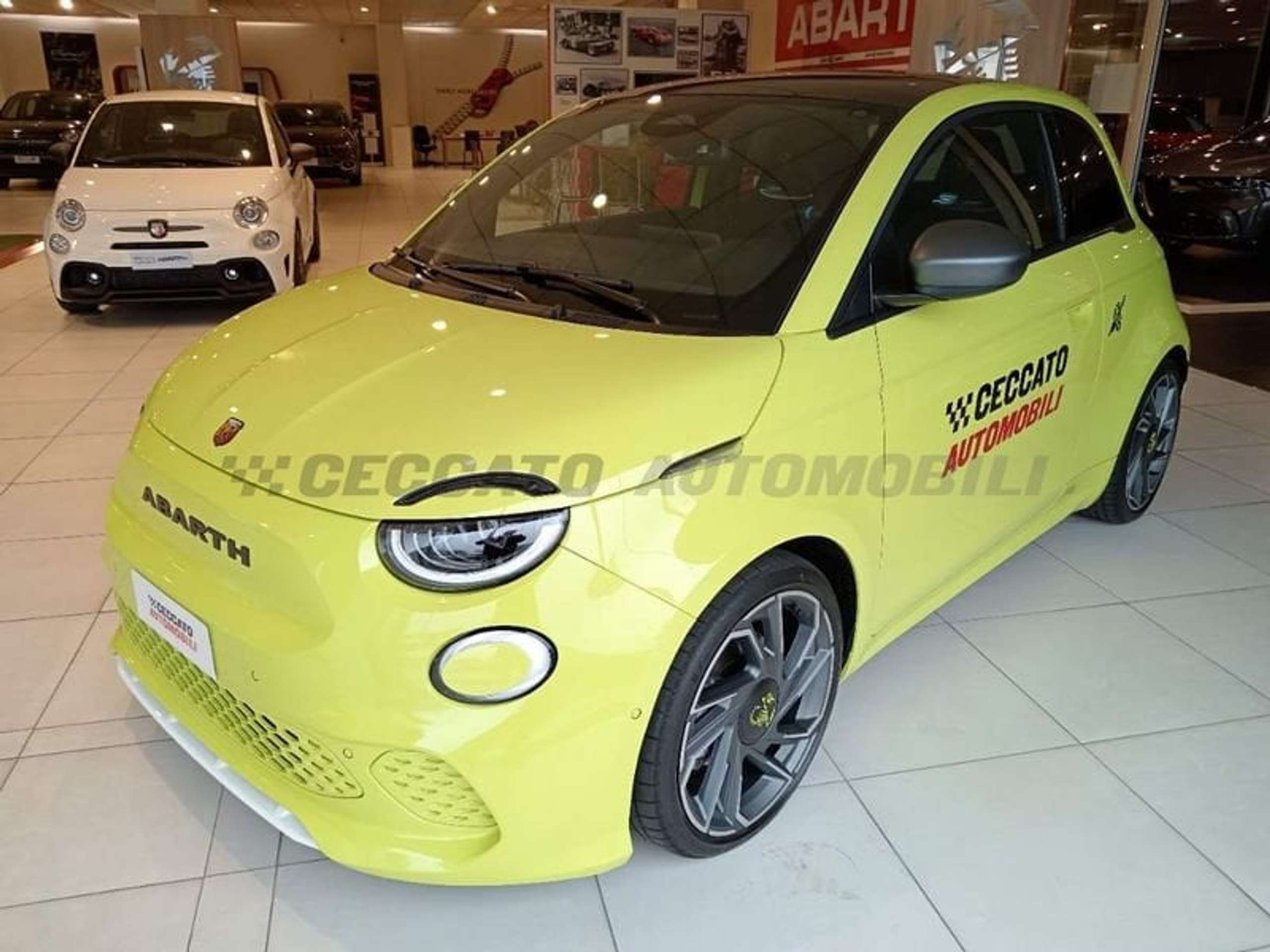 Abarth 500e 2023